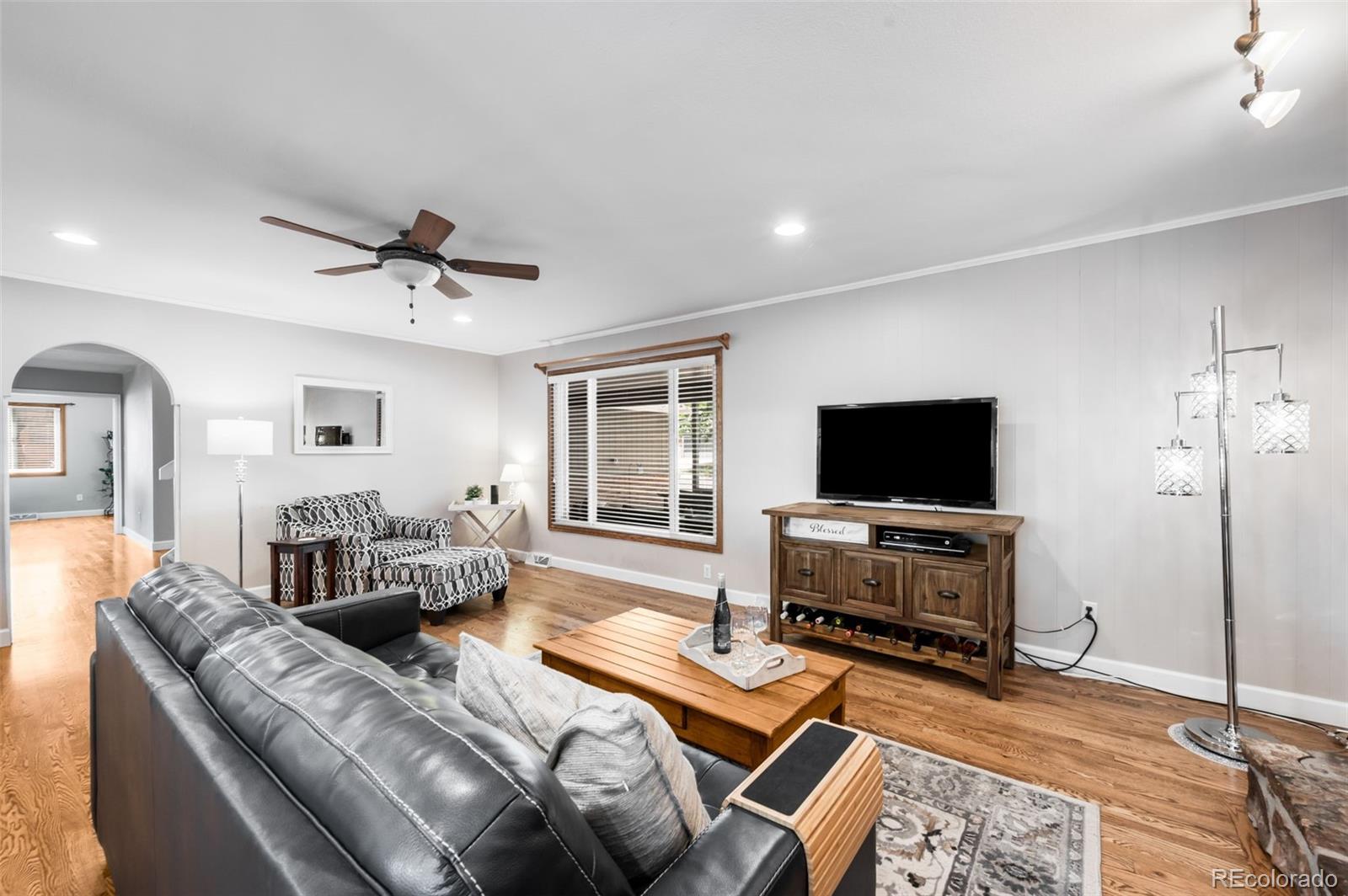 MLS Image #13 for 8128 s yukon street,littleton, Colorado
