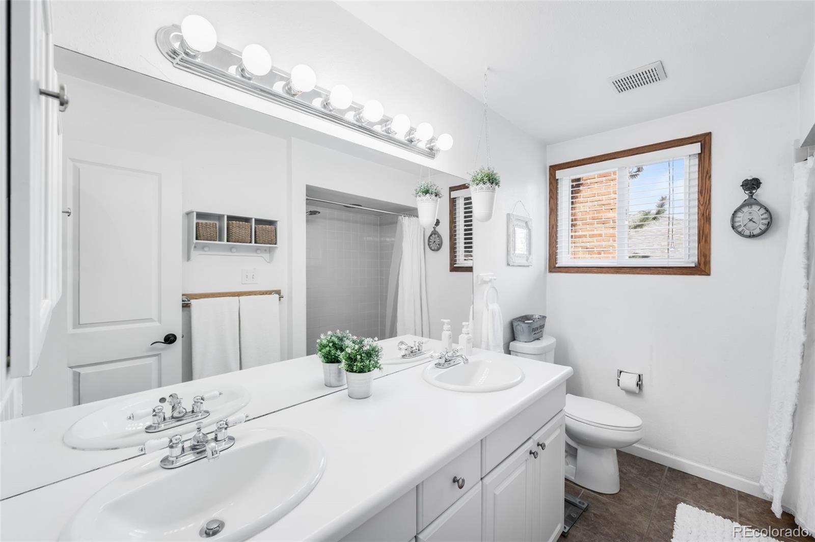 MLS Image #24 for 8128 s yukon street,littleton, Colorado