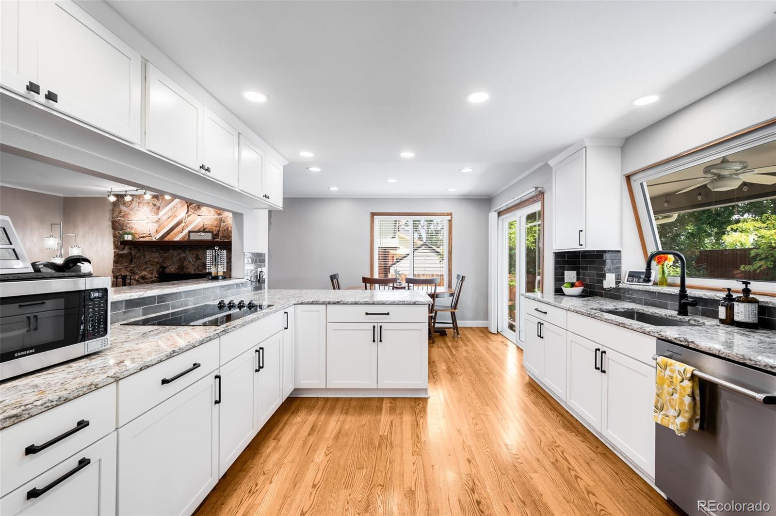 MLS Image #7 for 8128 s yukon street,littleton, Colorado