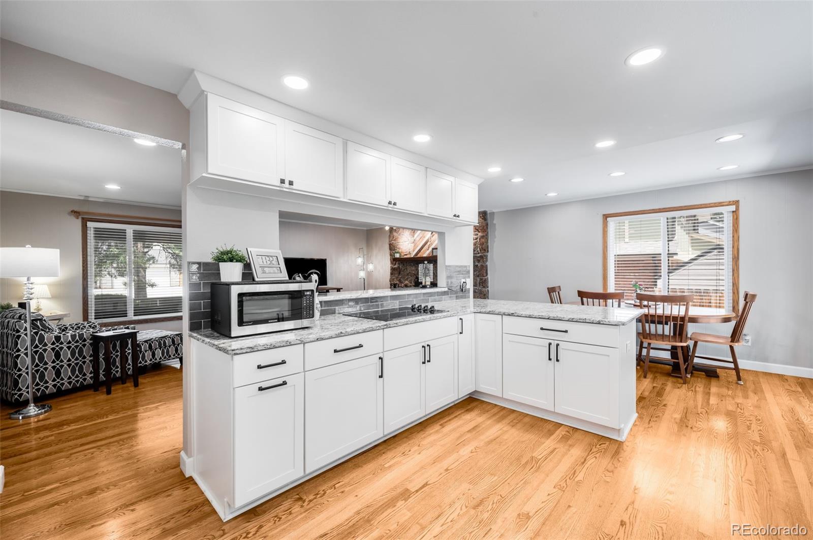 MLS Image #9 for 8128 s yukon street,littleton, Colorado