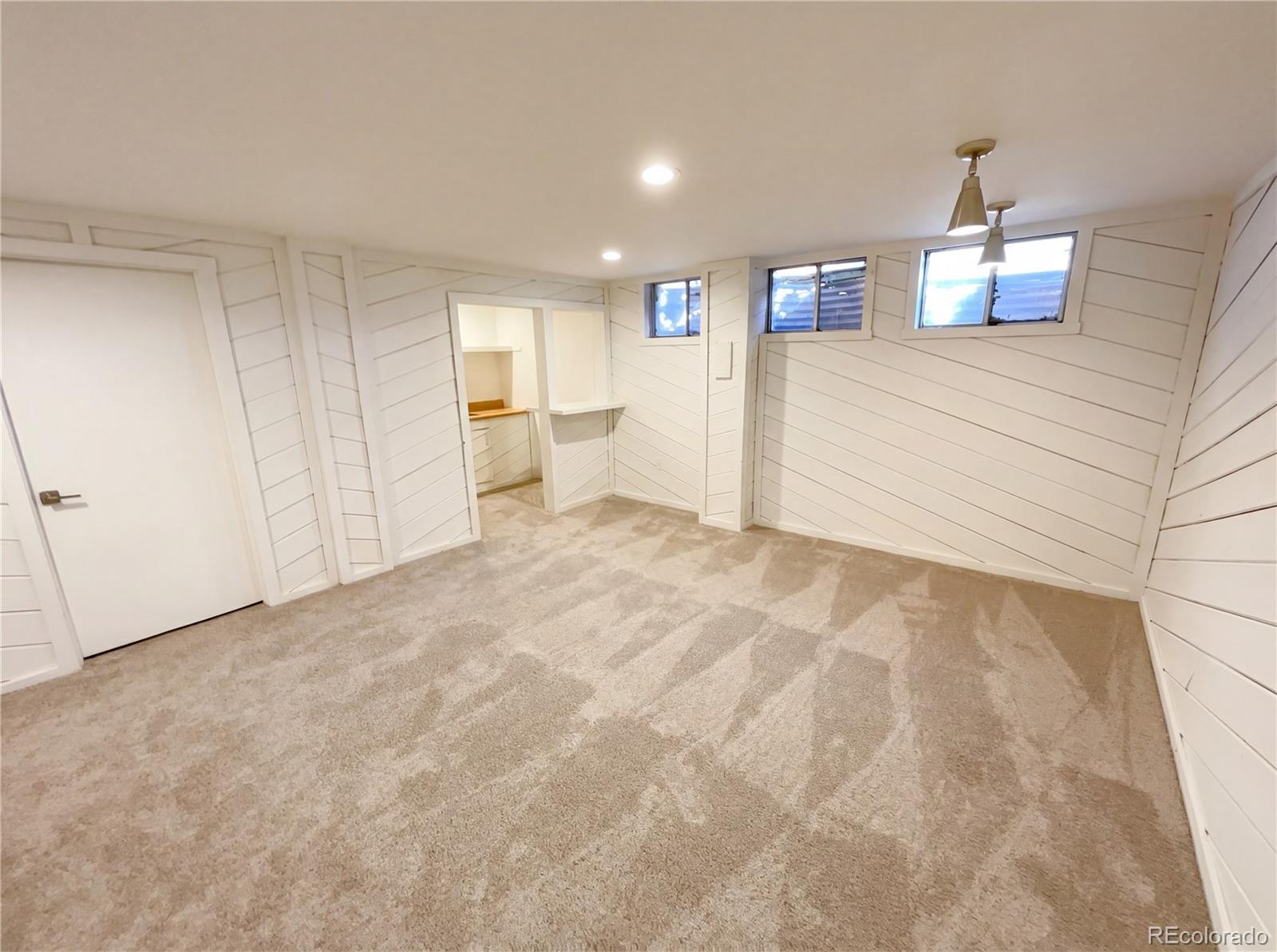 MLS Image #12 for 6805 e arizona avenue,denver, Colorado