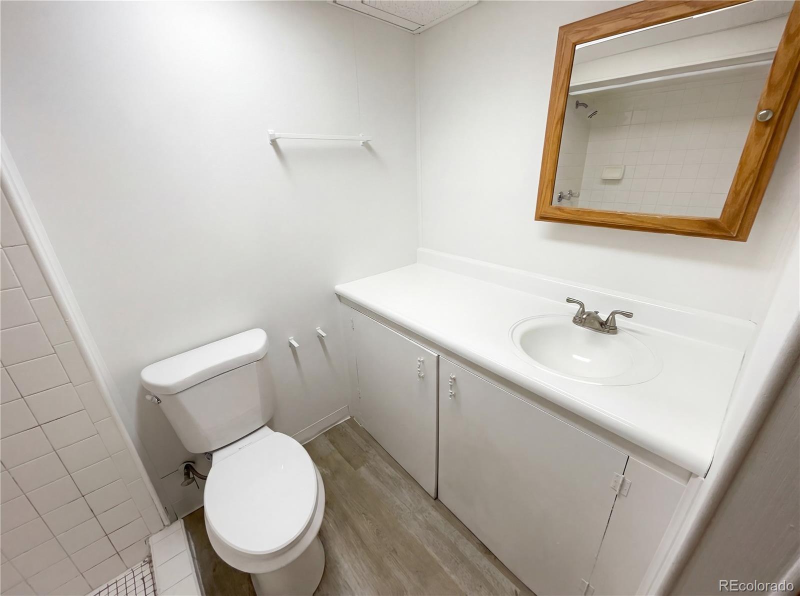 MLS Image #18 for 6805 e arizona avenue,denver, Colorado