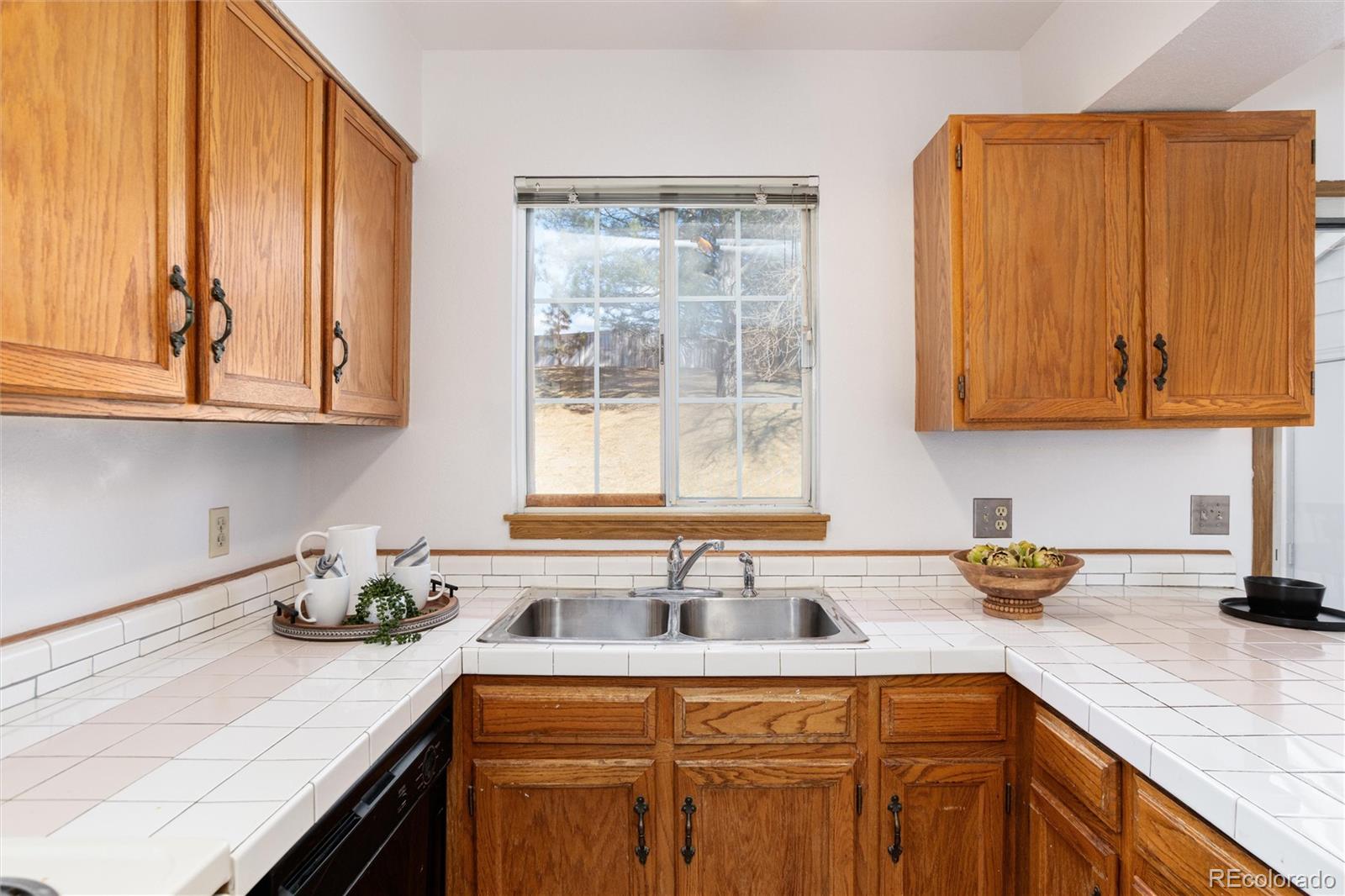 MLS Image #12 for 9256 w ontario drive ,littleton, Colorado