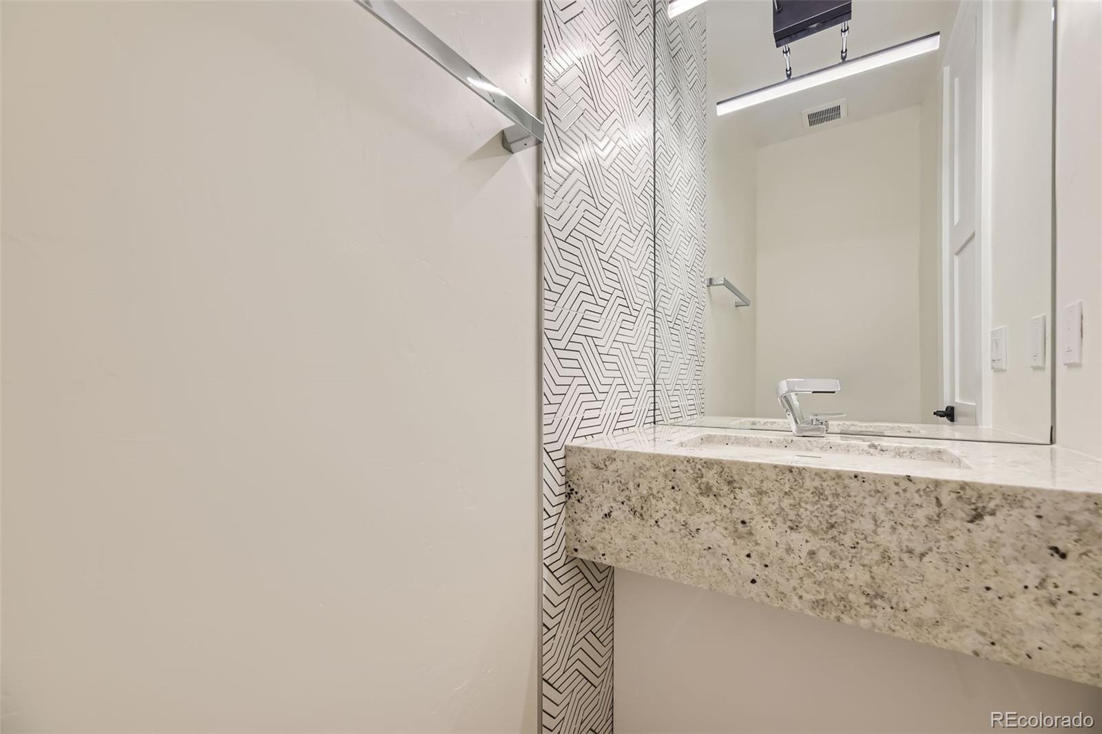 MLS Image #12 for 3212 s dahlia street,denver, Colorado
