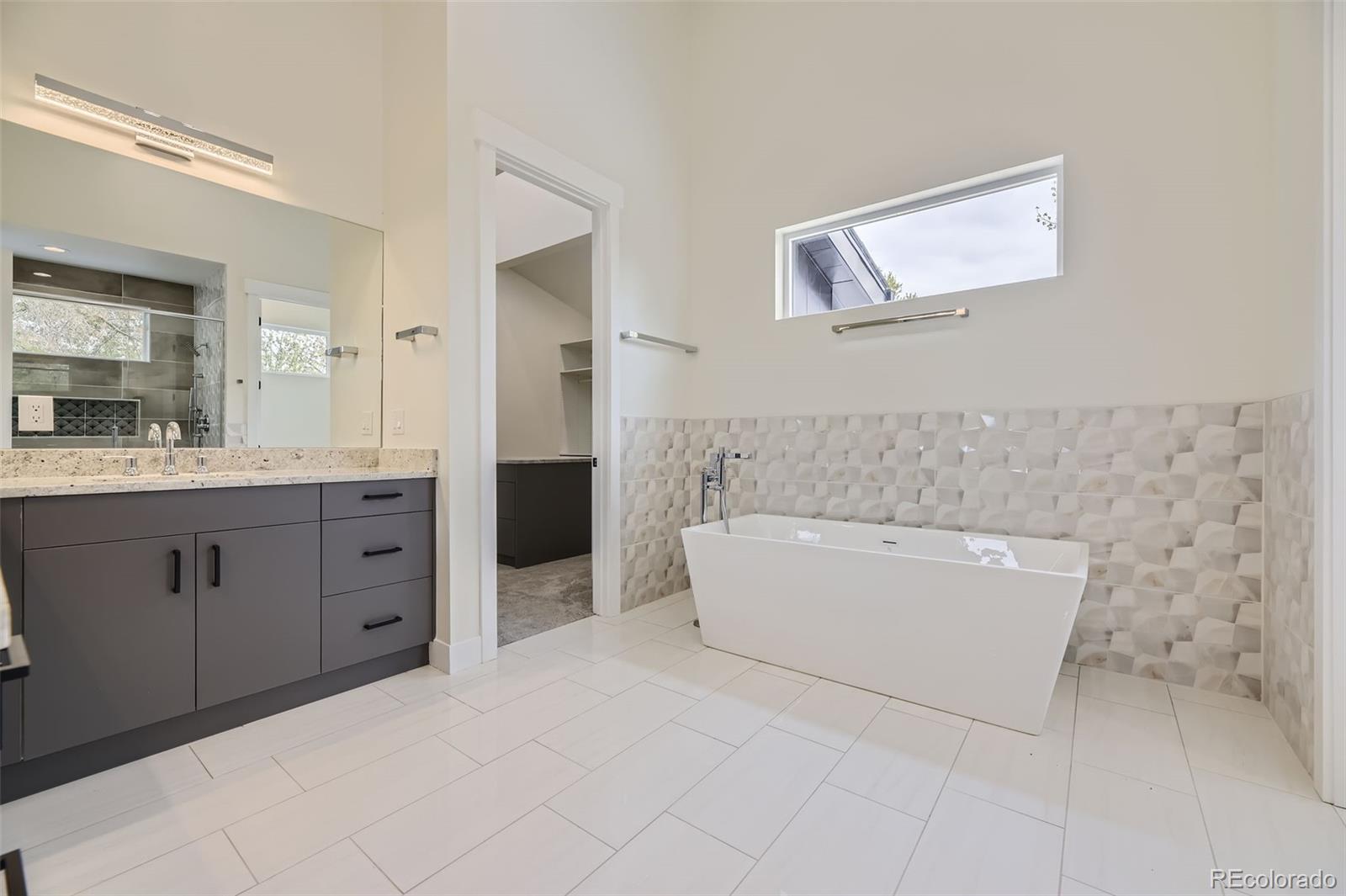 MLS Image #18 for 3212 s dahlia street,denver, Colorado