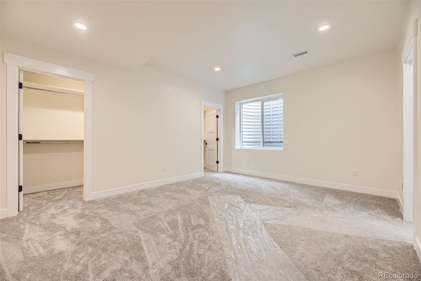 MLS Image #28 for 3212 s dahlia street,denver, Colorado