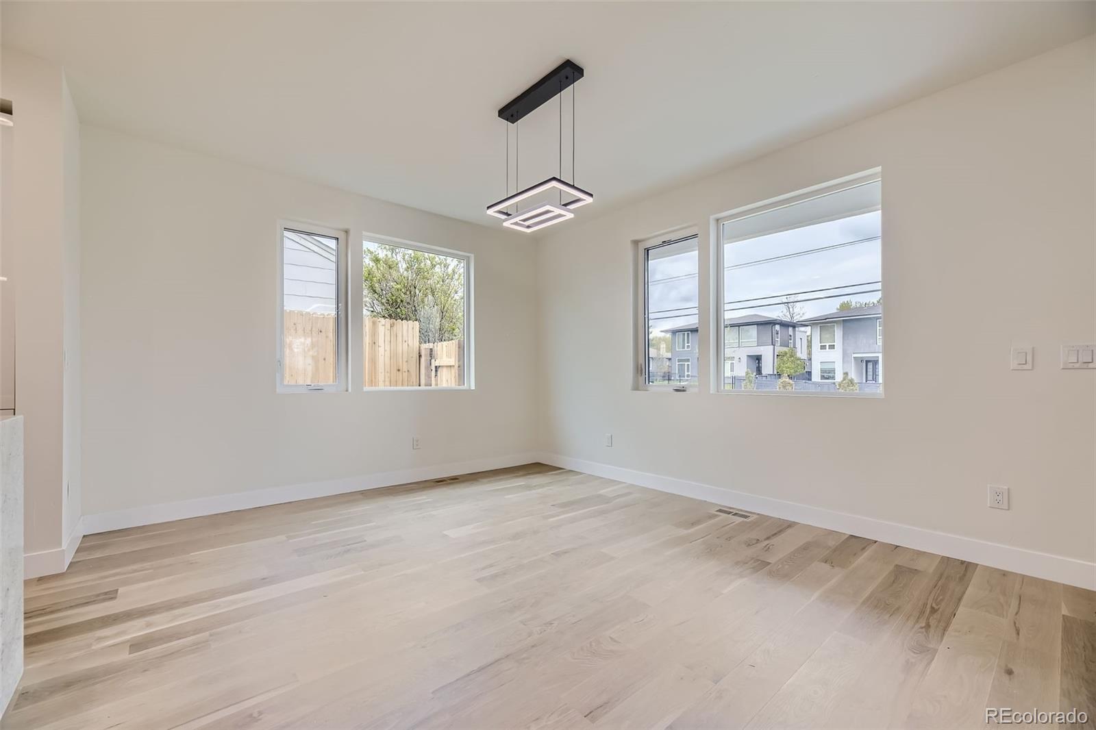 MLS Image #7 for 3212 s dahlia street,denver, Colorado