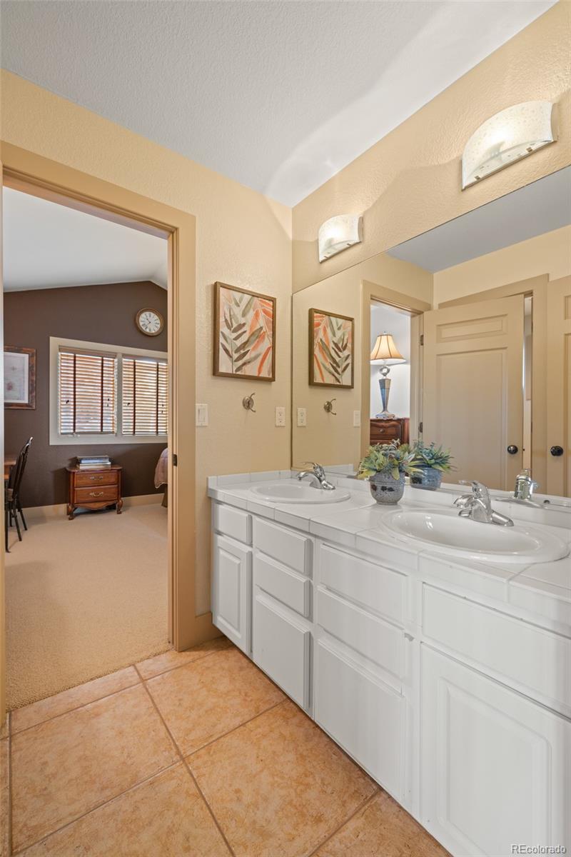 MLS Image #30 for 343  crossing circle,castle pines, Colorado