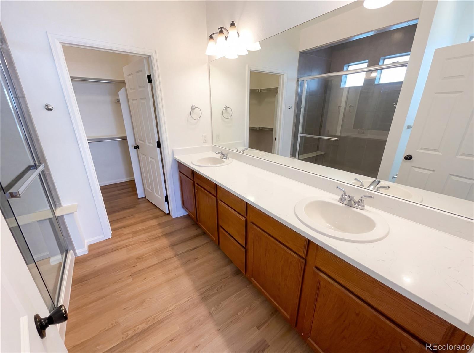 MLS Image #5 for 18257 e 52nd avenue,denver, Colorado