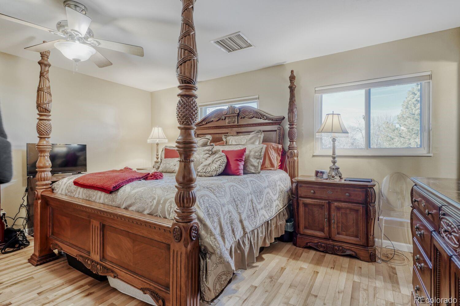 MLS Image #18 for 7464 e colgate place,denver, Colorado