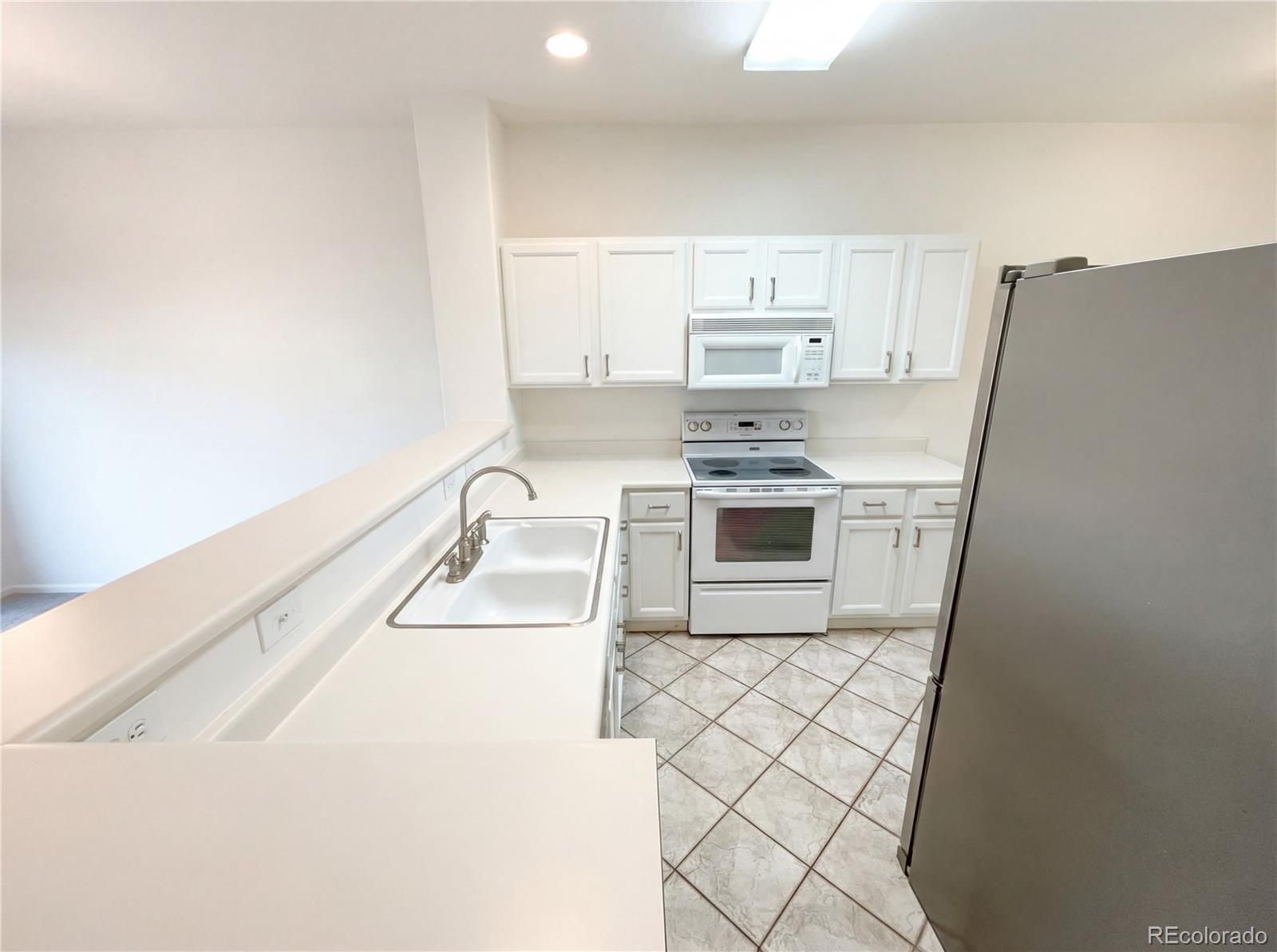MLS Image #10 for 12113 e 2nd drive ,aurora, Colorado