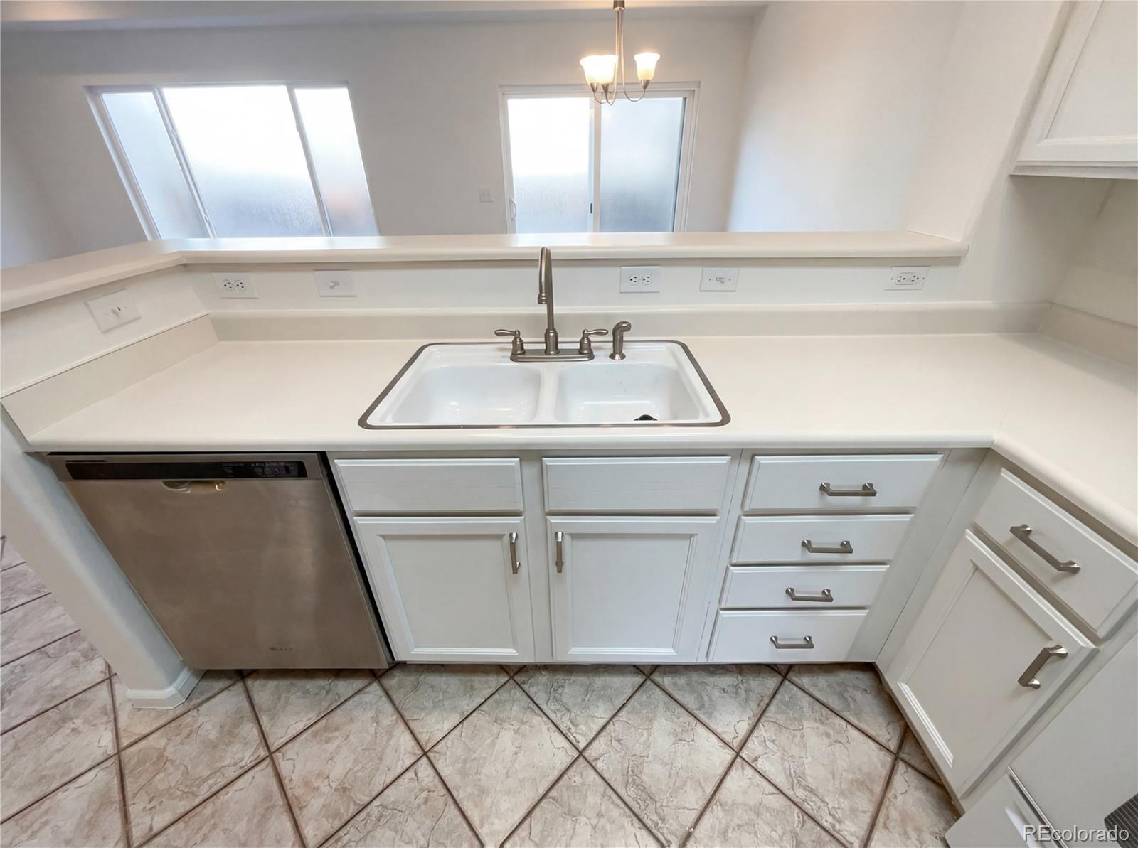 MLS Image #11 for 12113 e 2nd drive ,aurora, Colorado