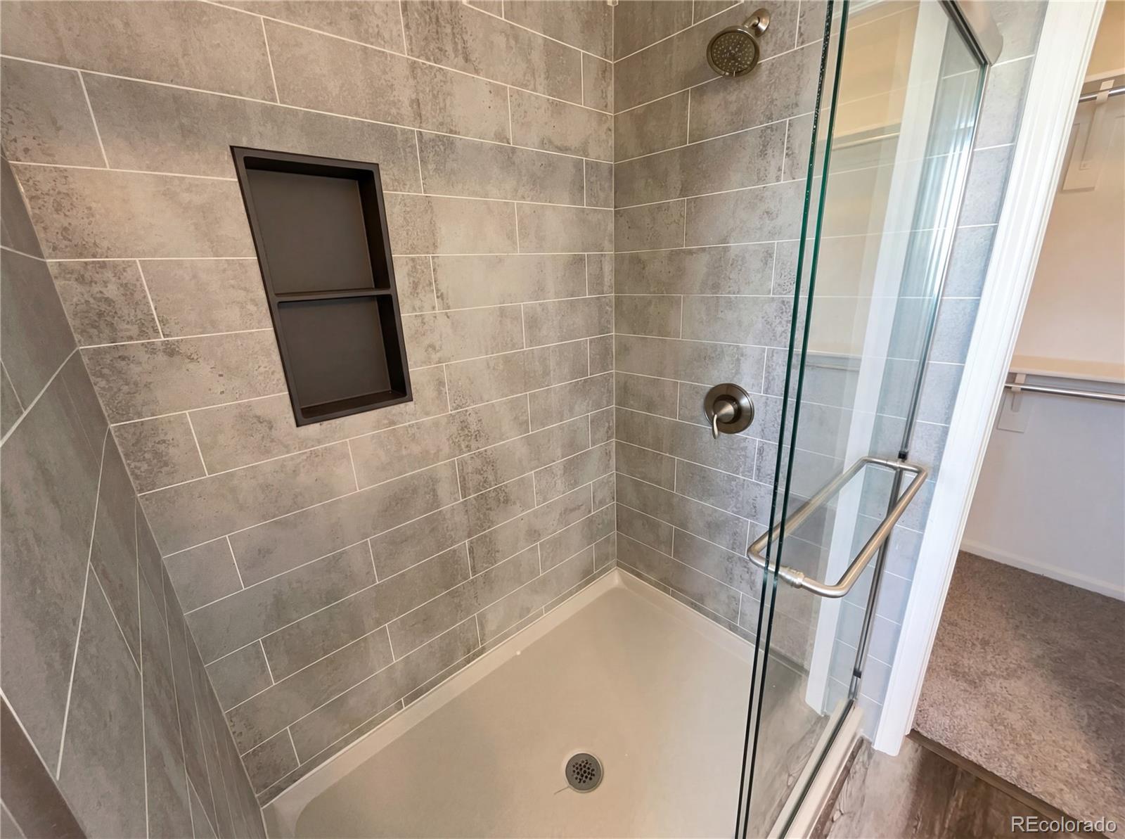 MLS Image #15 for 12113 e 2nd drive ,aurora, Colorado