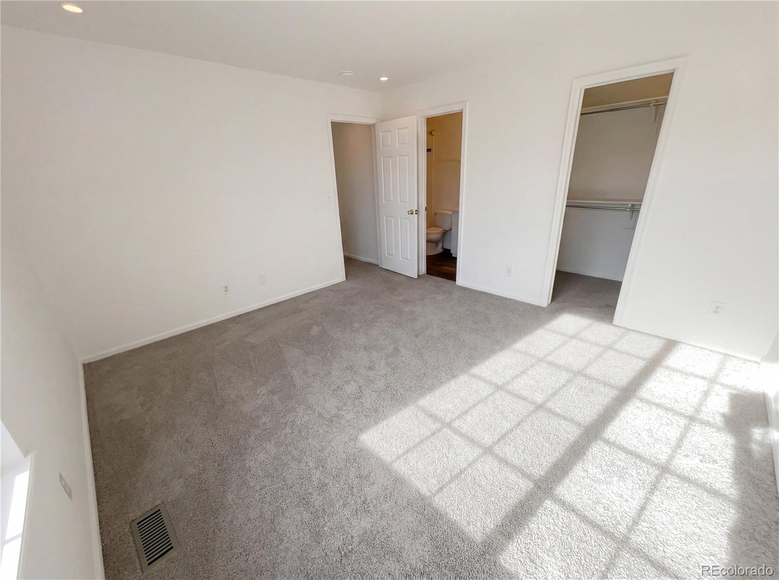 MLS Image #18 for 12113 e 2nd drive ,aurora, Colorado