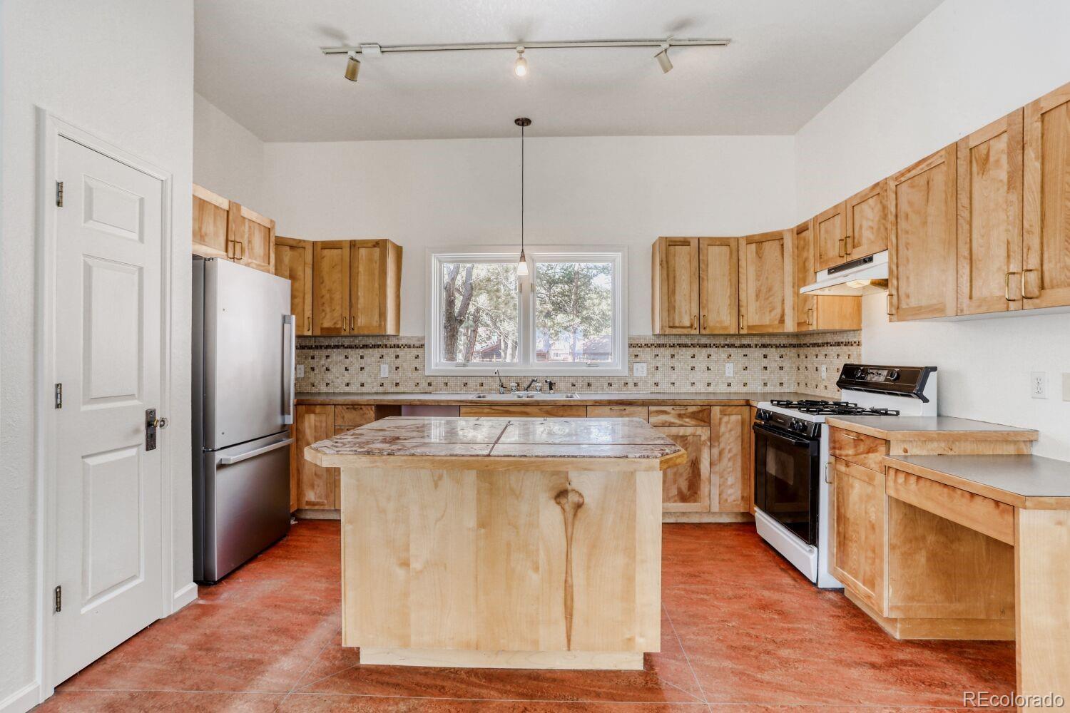 MLS Image #12 for 314  lefthand canyon drive,boulder, Colorado