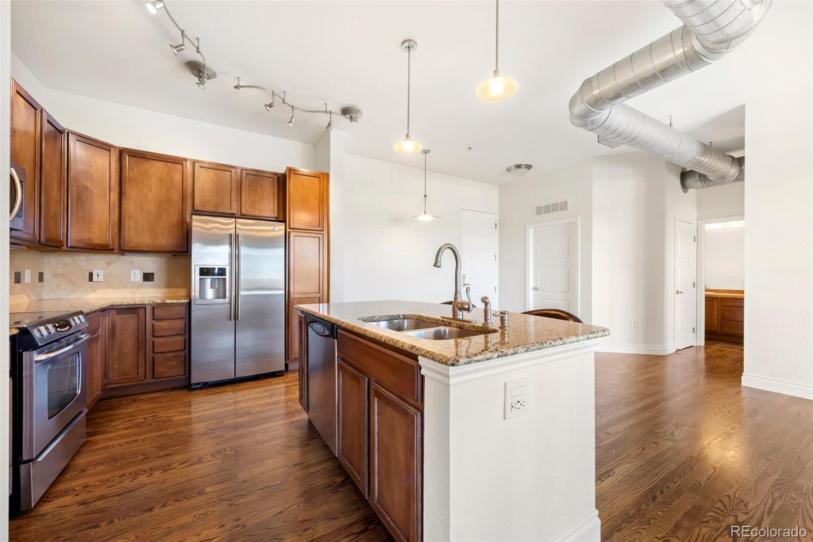 MLS Image #9 for 10111  inverness main street 228,englewood, Colorado