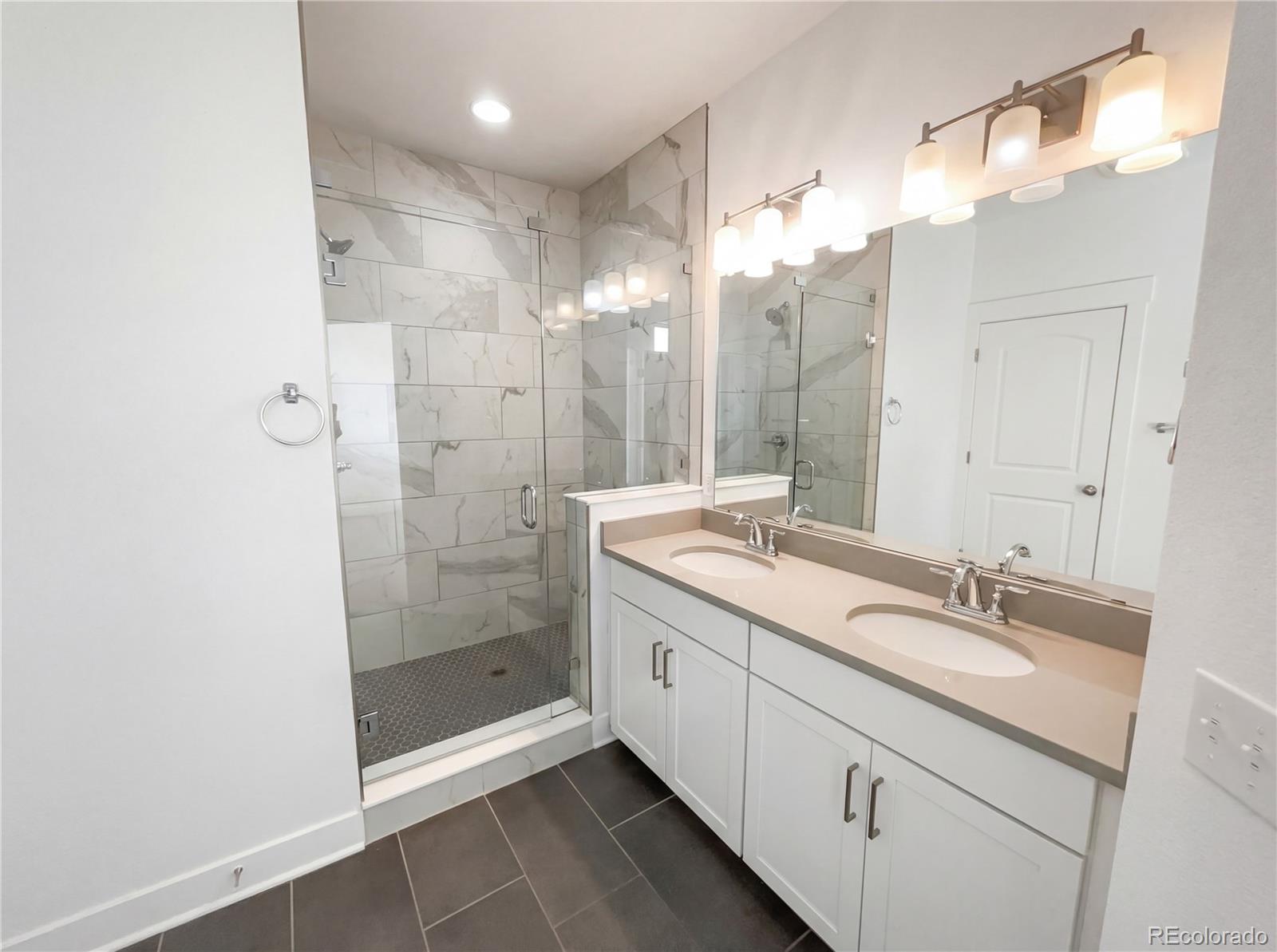 MLS Image #17 for 10260 e 57th place,denver, Colorado