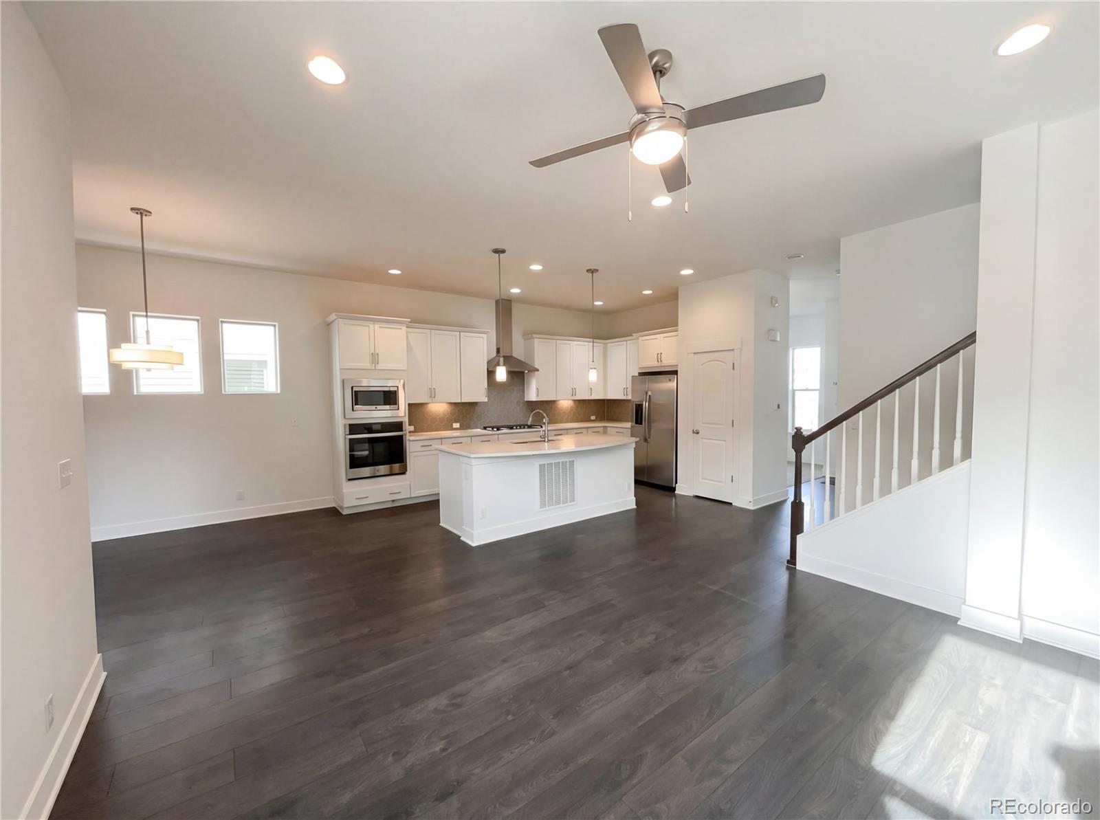 MLS Image #6 for 10260 e 57th place,denver, Colorado