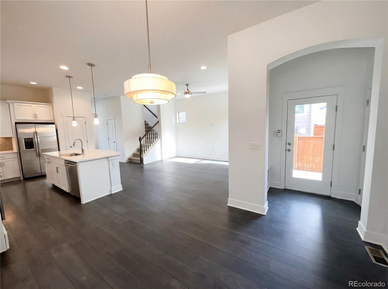 MLS Image #7 for 10260 e 57th place,denver, Colorado