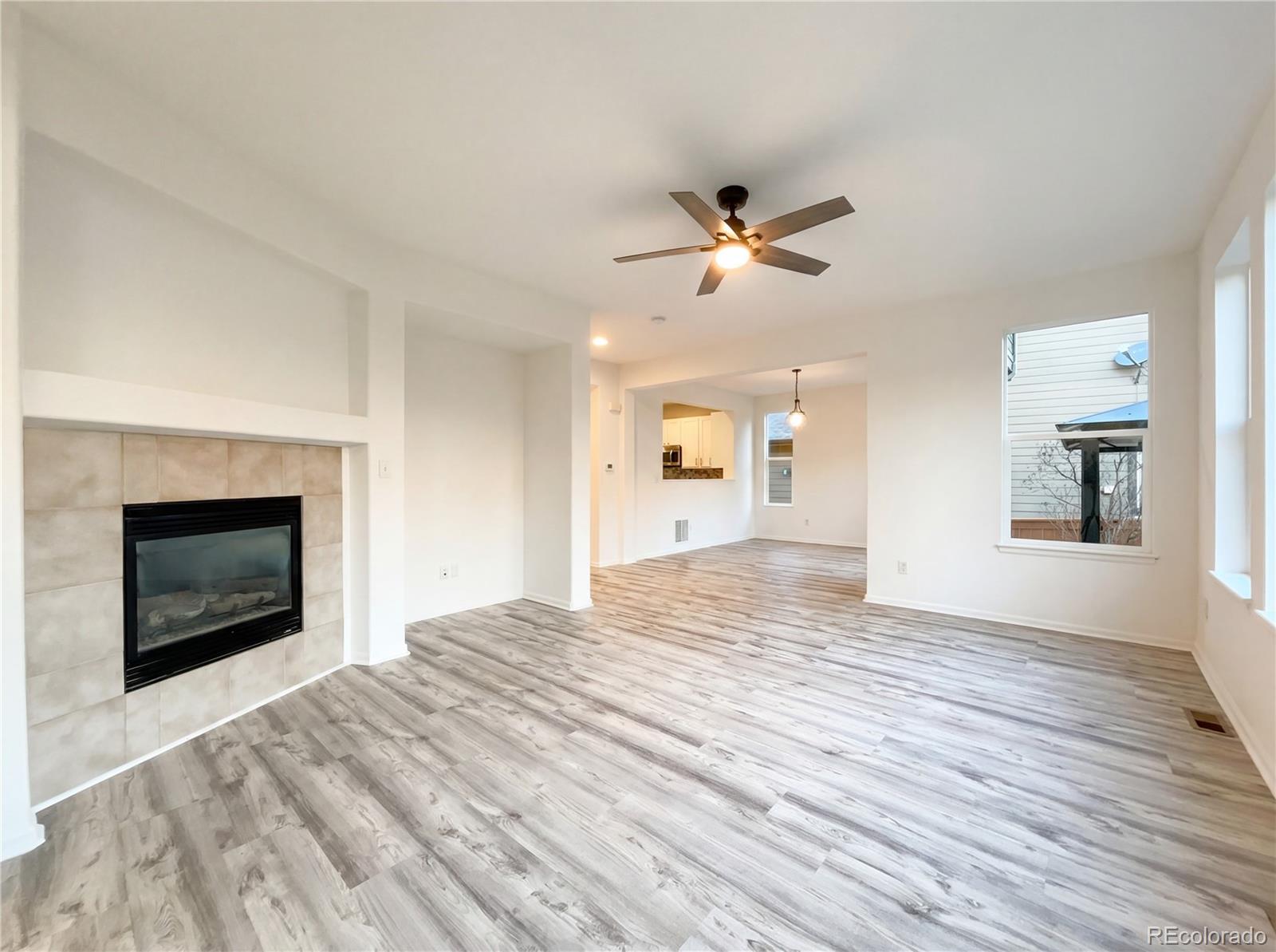 MLS Image #20 for 10468  olathe way,commerce city, Colorado