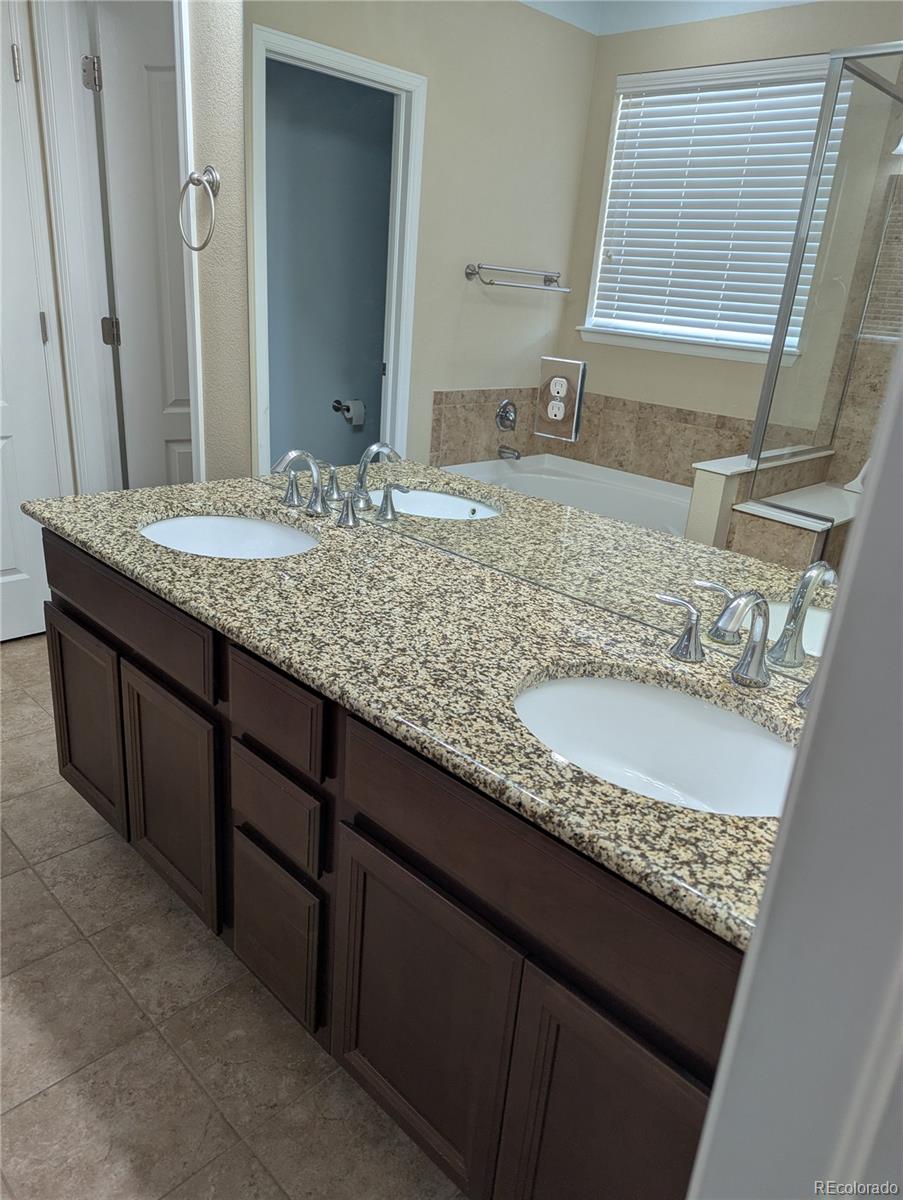 MLS Image #38 for 25883 e archer drive,aurora, Colorado