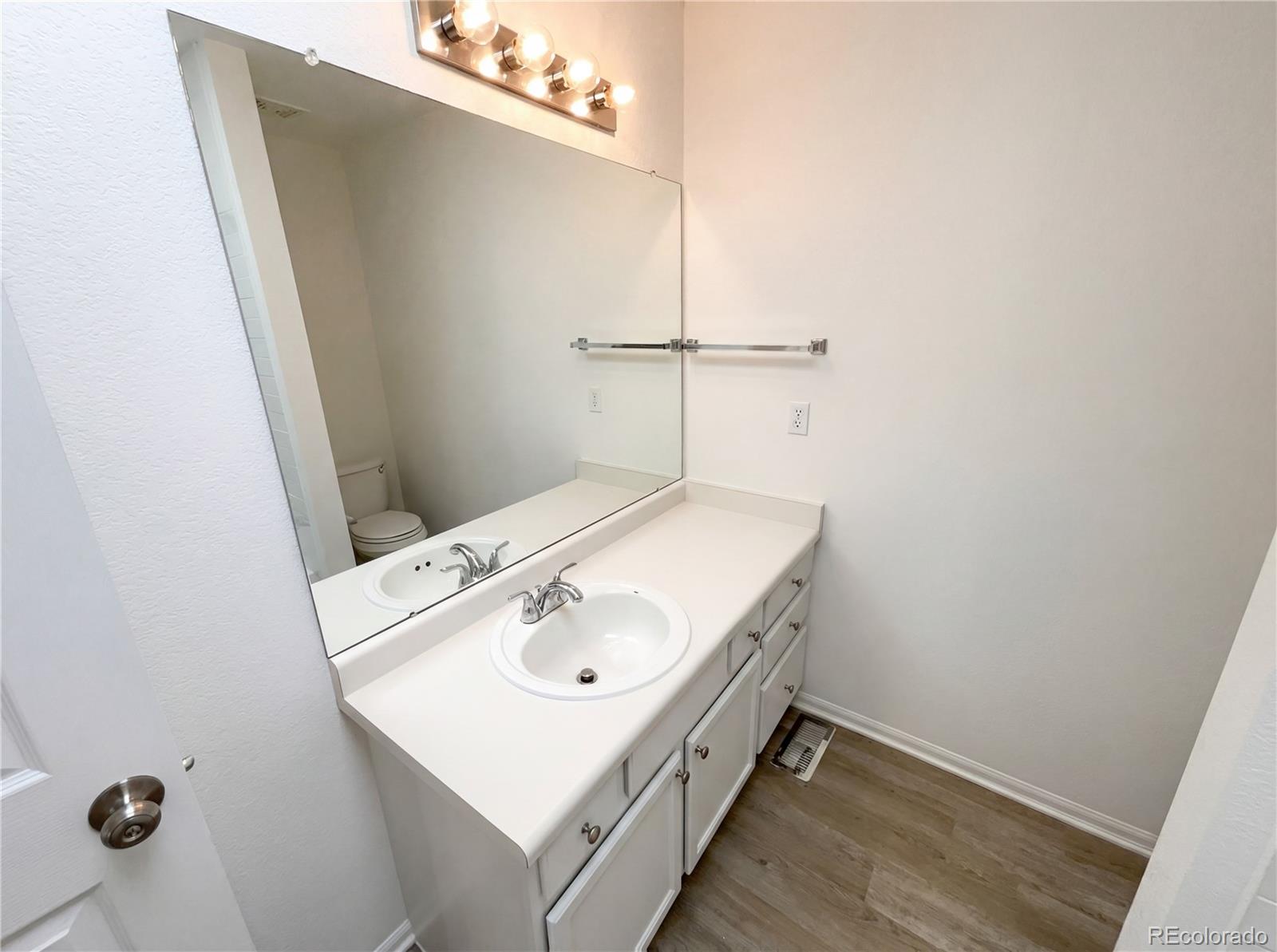 MLS Image #19 for 2167 s truckee street,aurora, Colorado