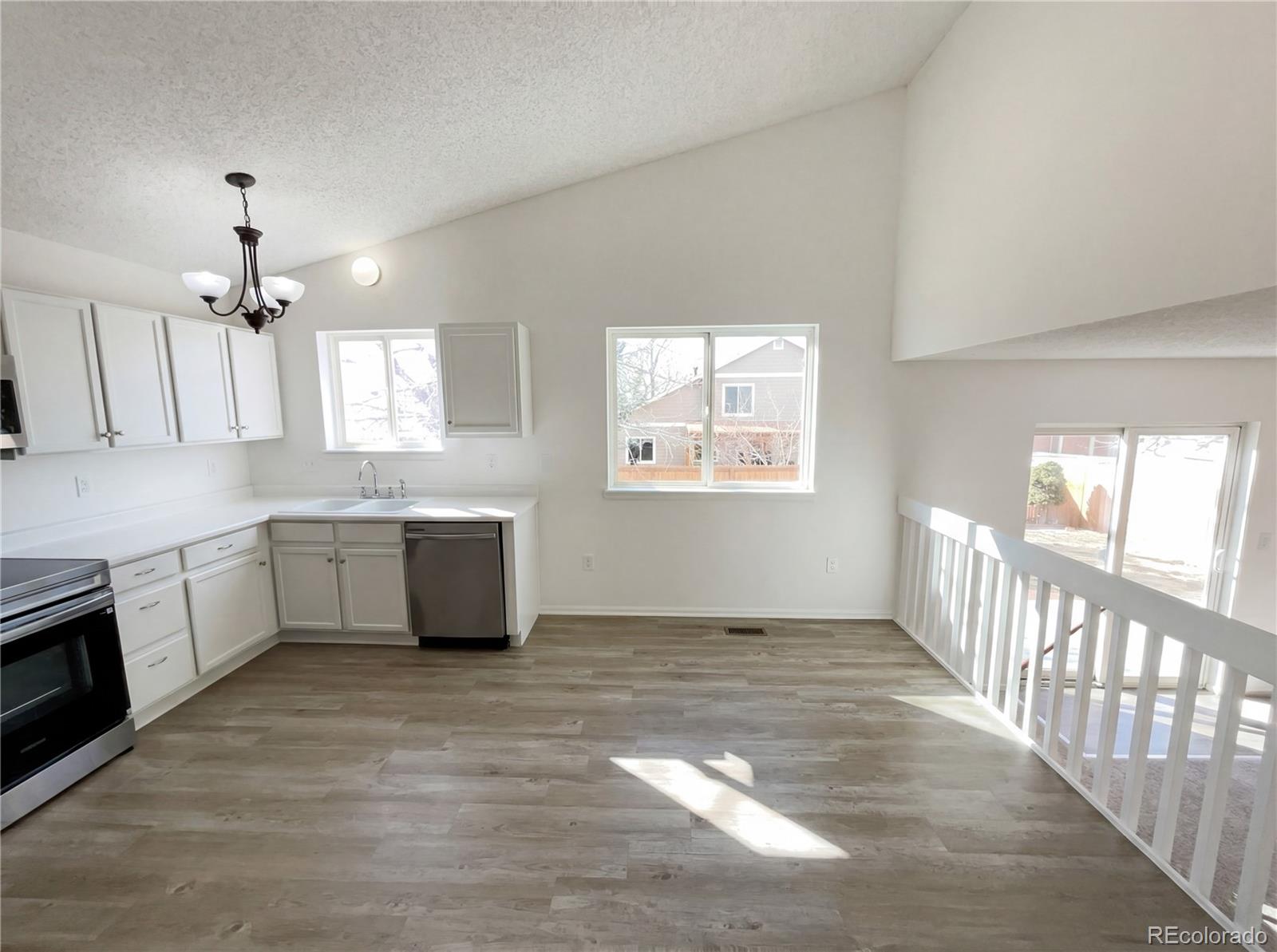 MLS Image #8 for 2167 s truckee street,aurora, Colorado