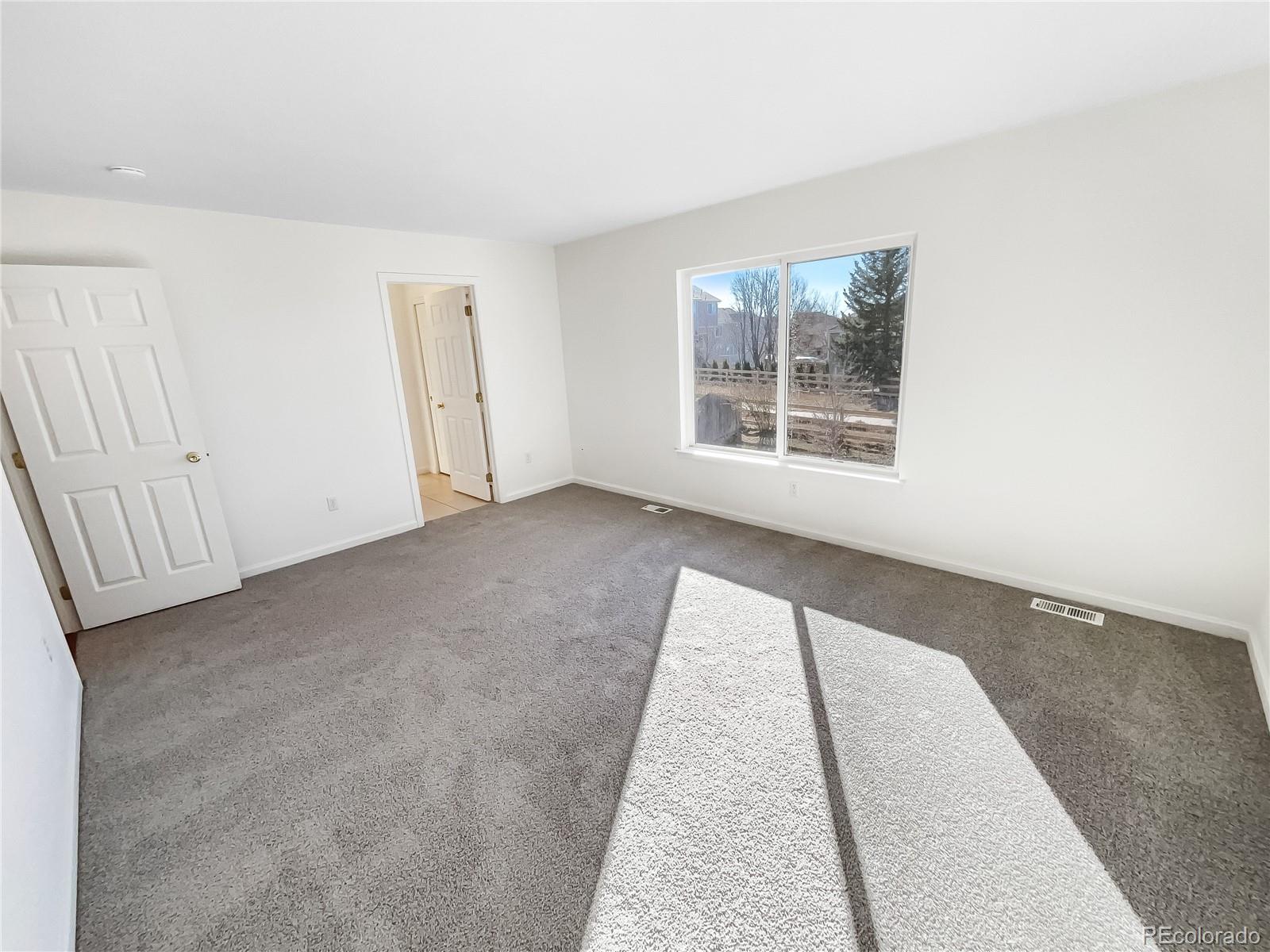 MLS Image #3 for 5633 s sicily circle,aurora, Colorado