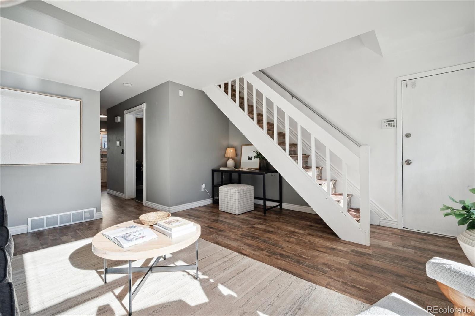 MLS Image #11 for 2105  coronado parkway,denver, Colorado