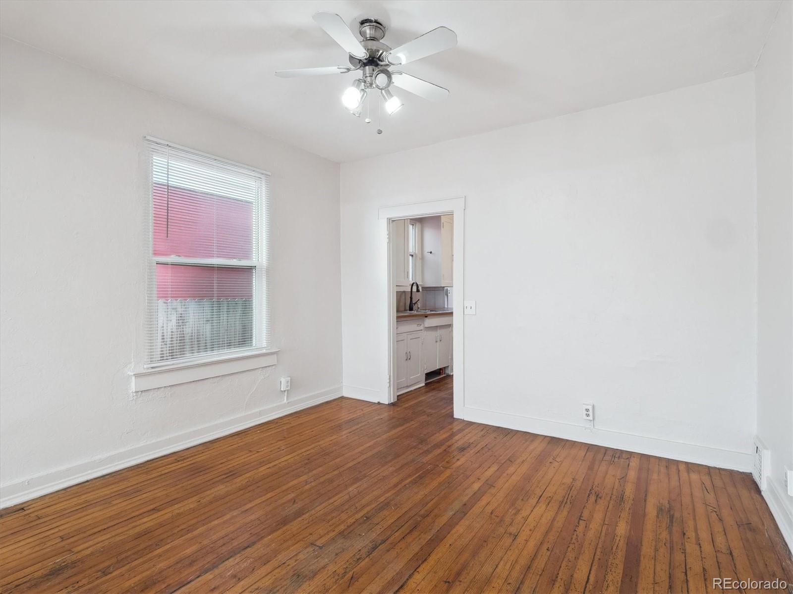 MLS Image #7 for 805 s lincoln street,denver, Colorado