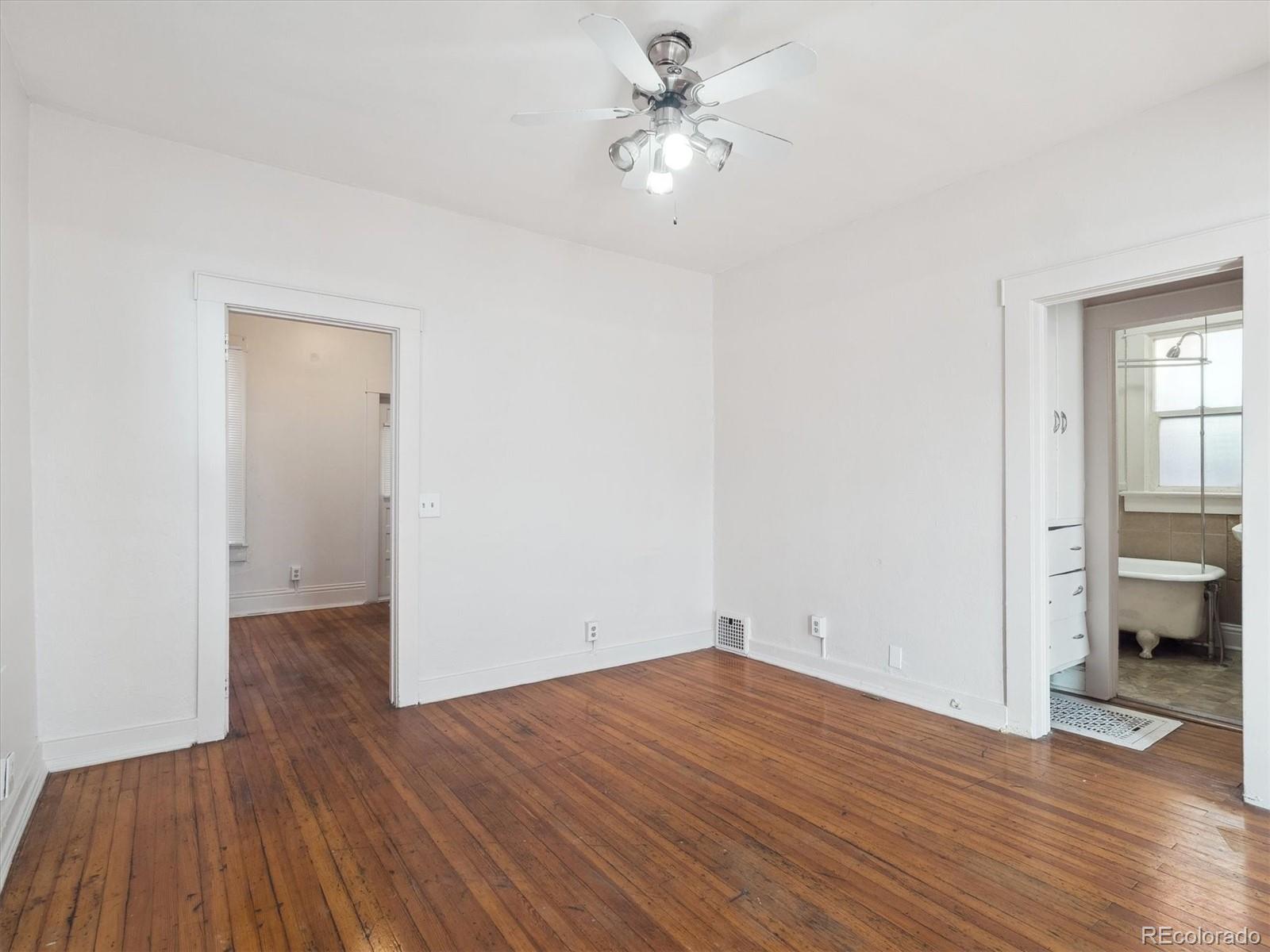 MLS Image #8 for 805 s lincoln street,denver, Colorado