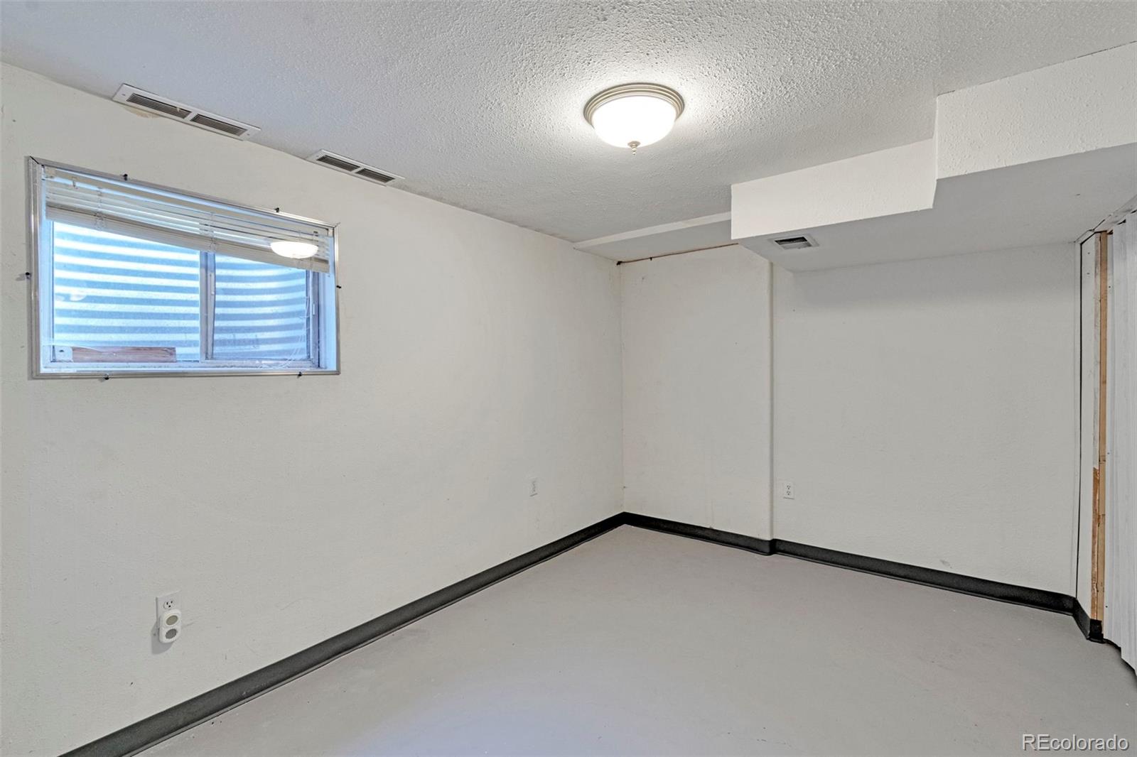 MLS Image #16 for 6763 s independence street ,littleton, Colorado