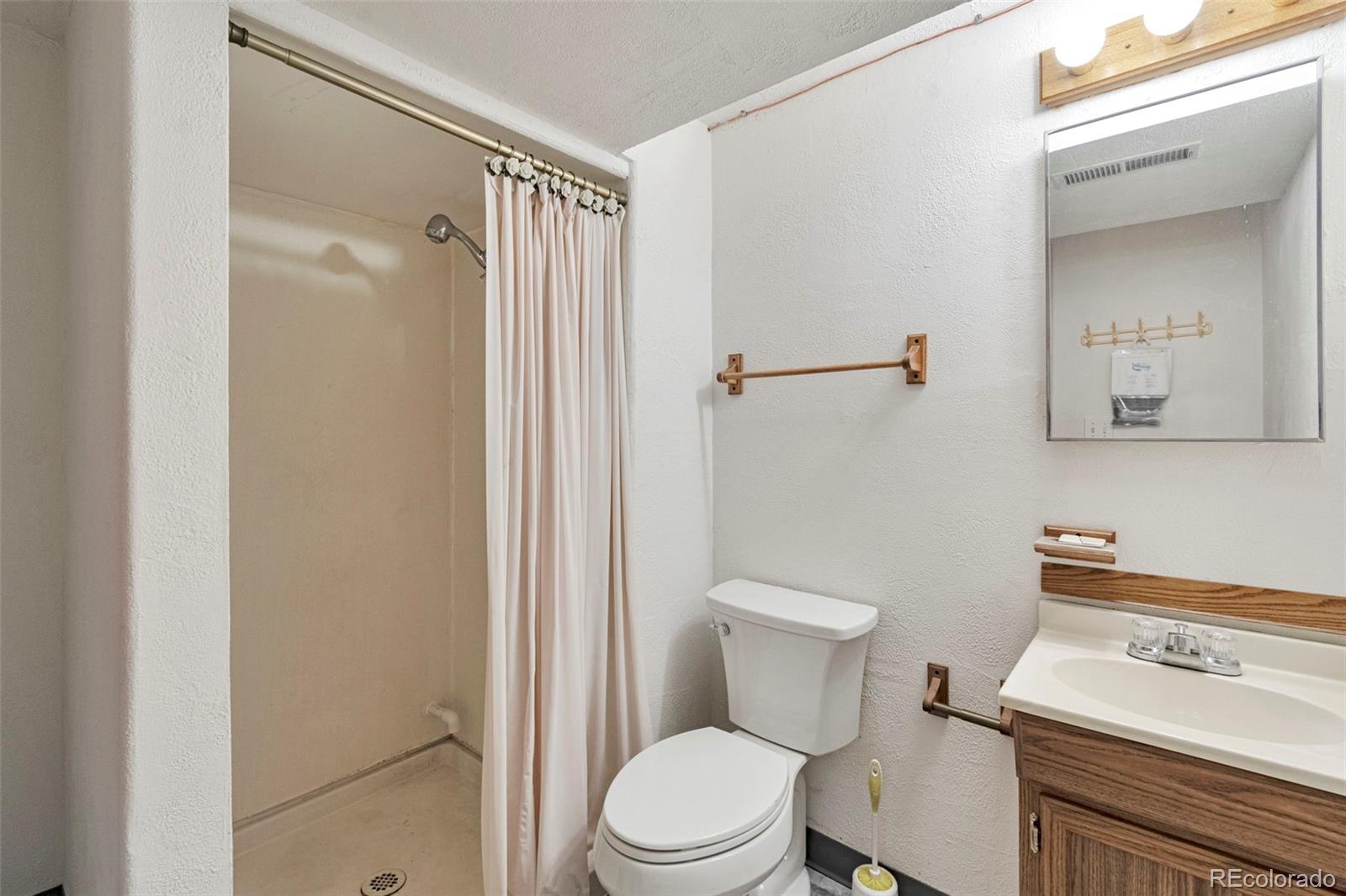MLS Image #17 for 6763 s independence street ,littleton, Colorado