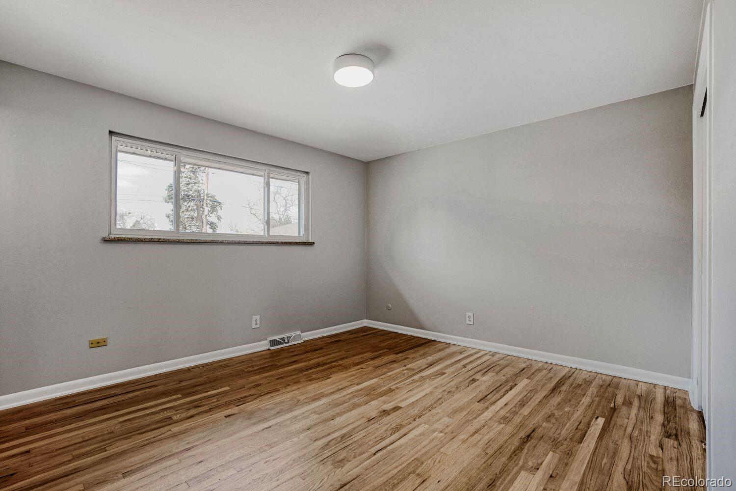 MLS Image #8 for 5065 s delaware street,englewood, Colorado