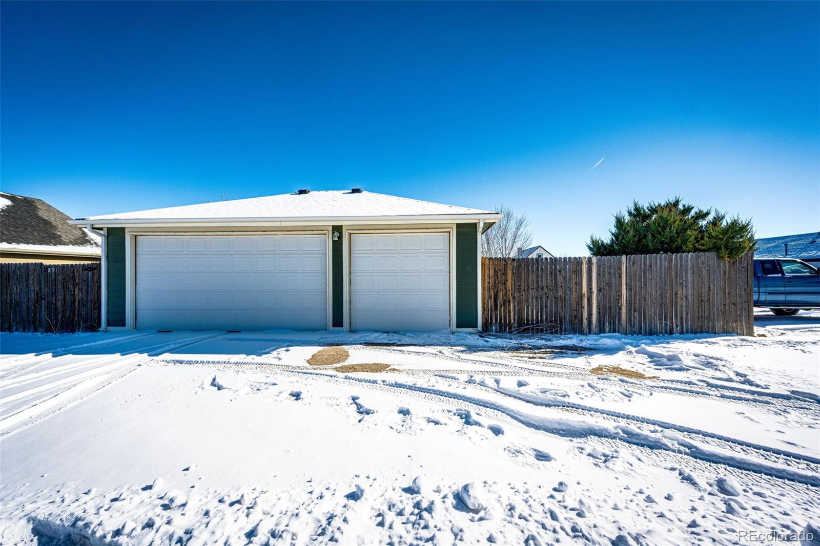 MLS Image #4 for 2891  rose hill street,strasburg, Colorado