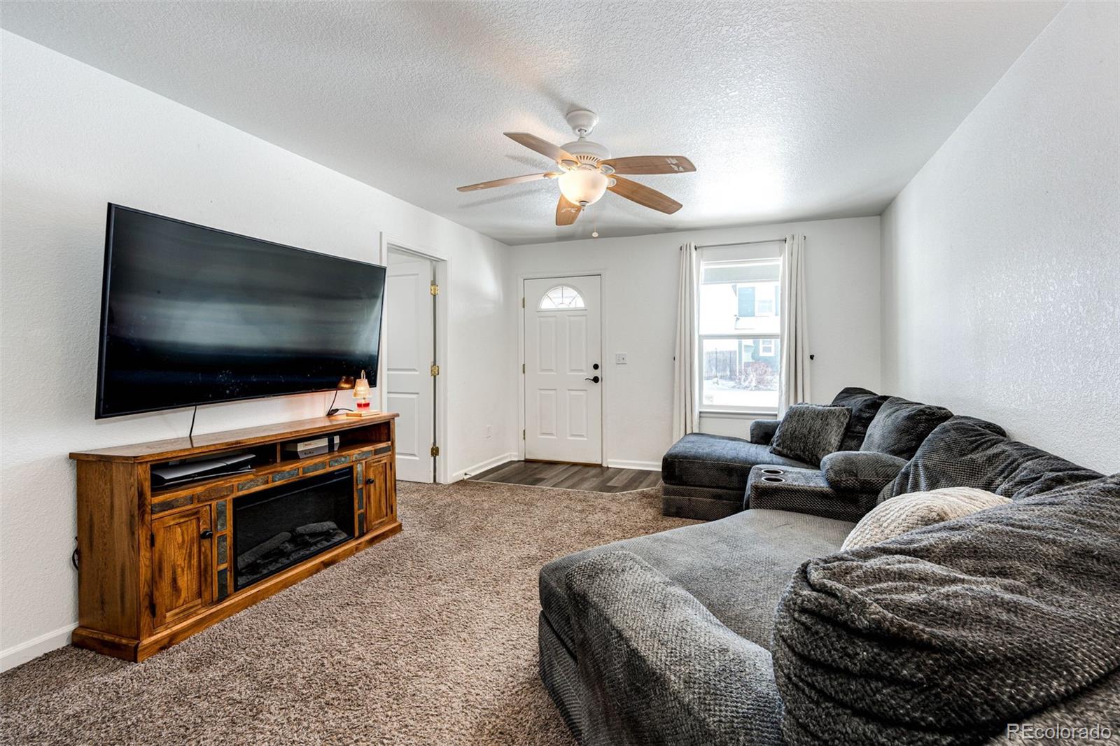 MLS Image #6 for 2891  rose hill street,strasburg, Colorado