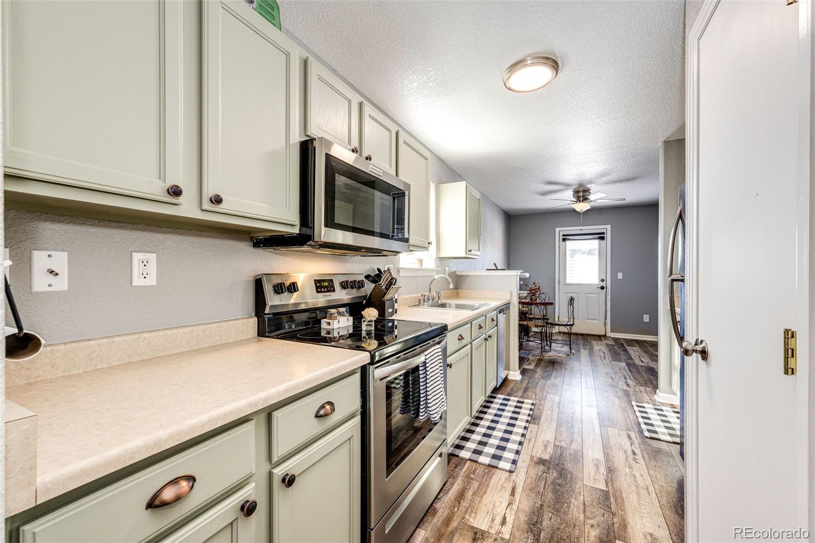 MLS Image #8 for 2891  rose hill street,strasburg, Colorado