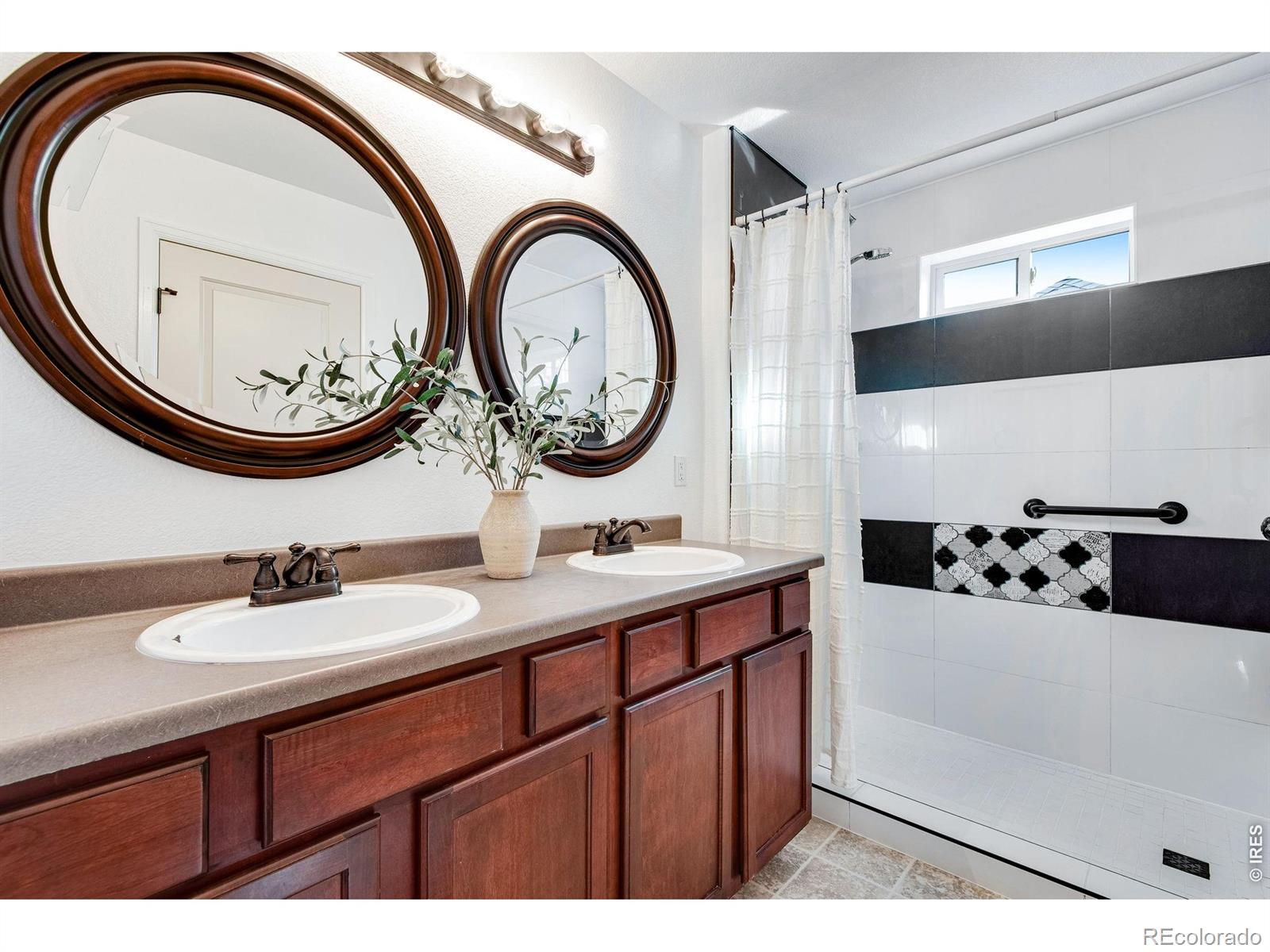 MLS Image #37 for 800  gateway park lane,berthoud, Colorado