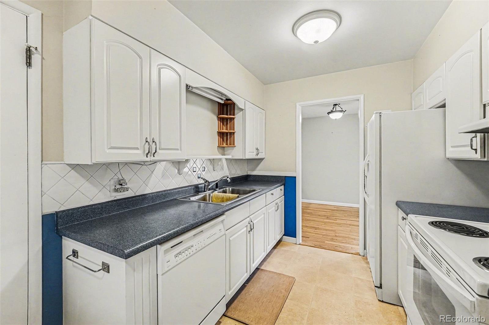 MLS Image #9 for 9609 w 57th avenue,arvada, Colorado
