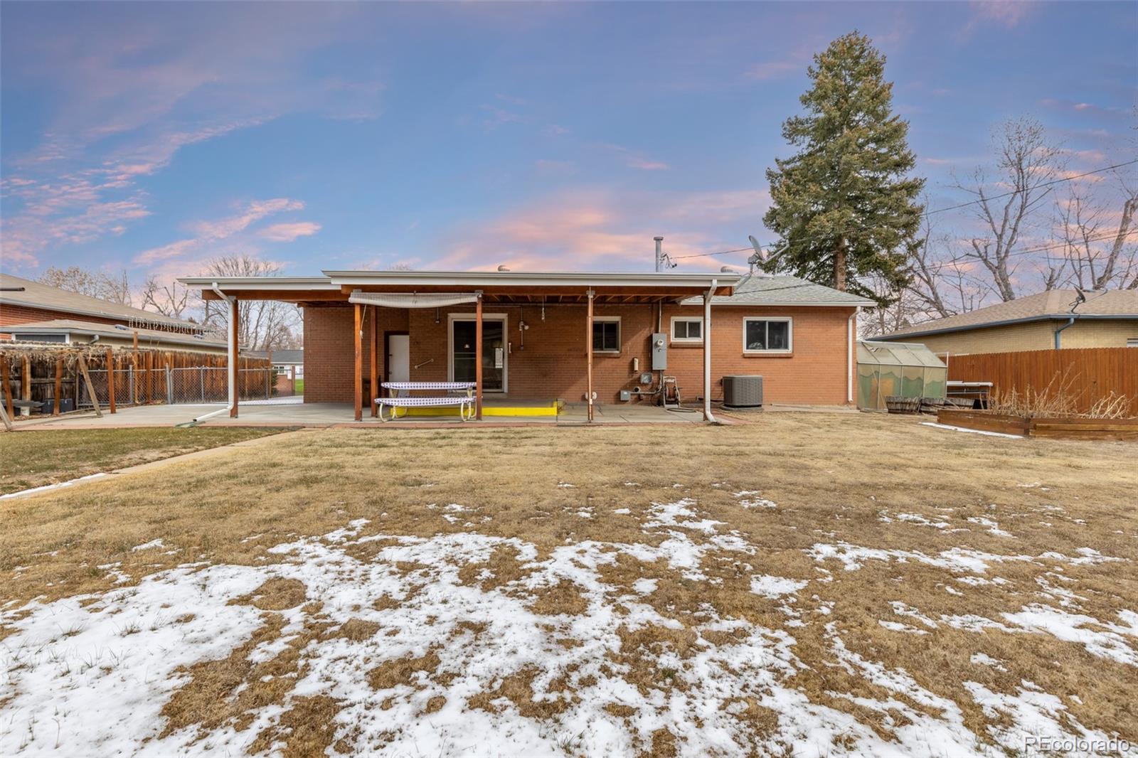 MLS Image #15 for 3095 s zurich court,denver, Colorado