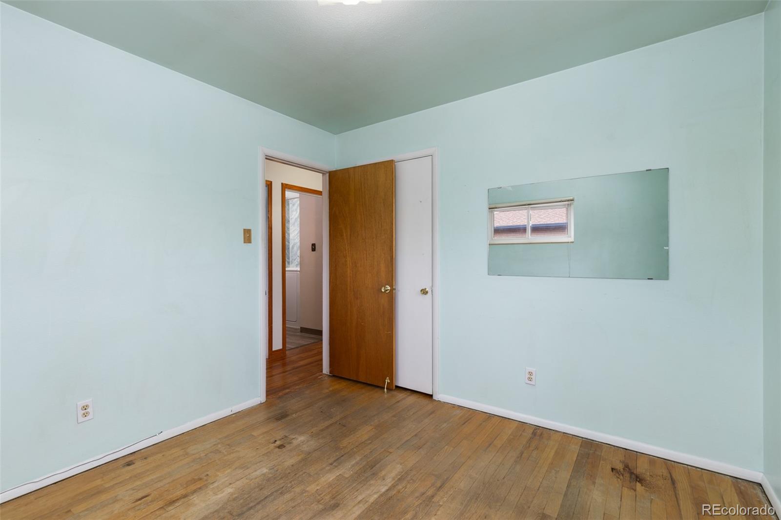 MLS Image #31 for 3095 s zurich court,denver, Colorado
