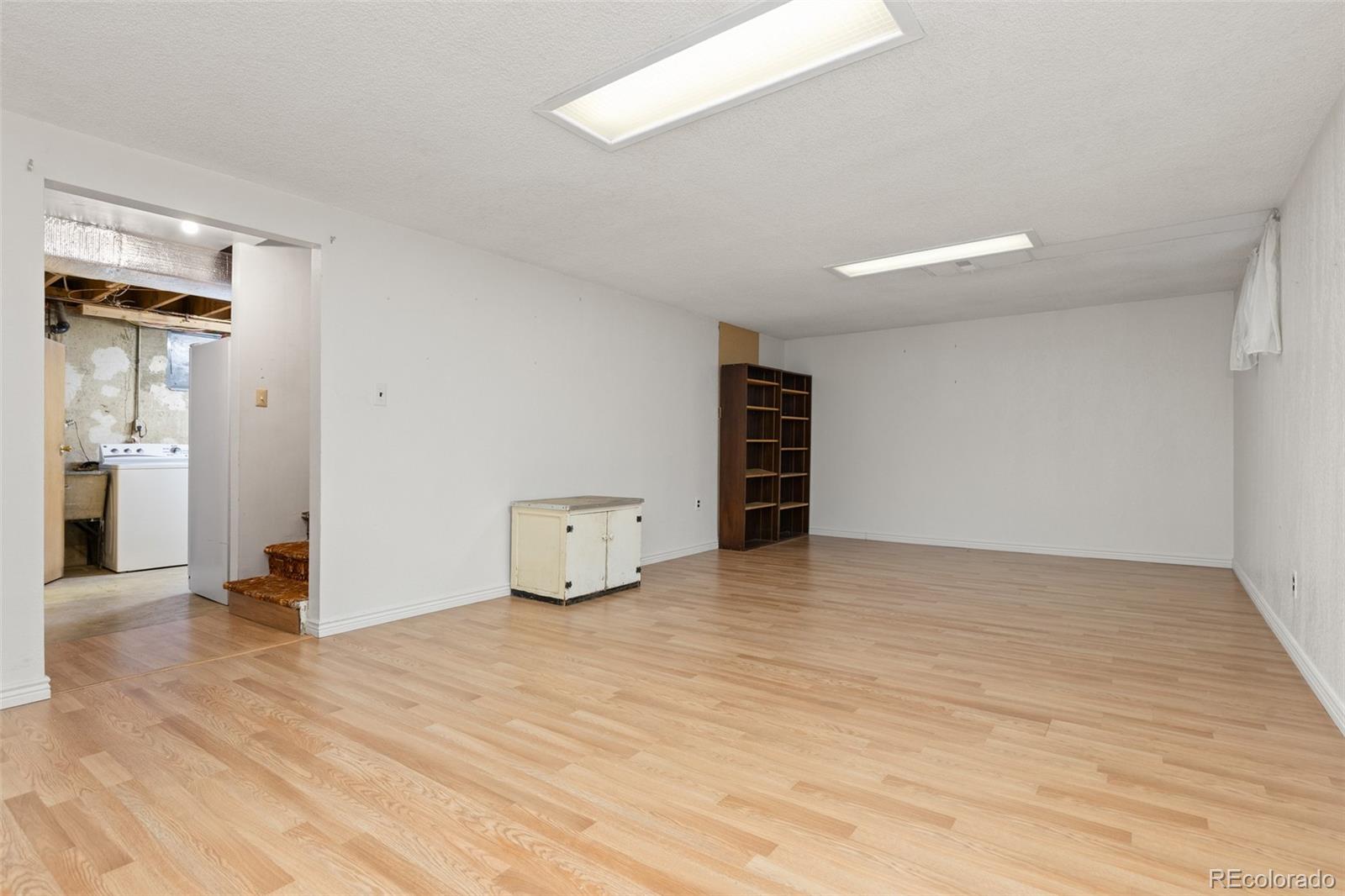MLS Image #32 for 3095 s zurich court,denver, Colorado