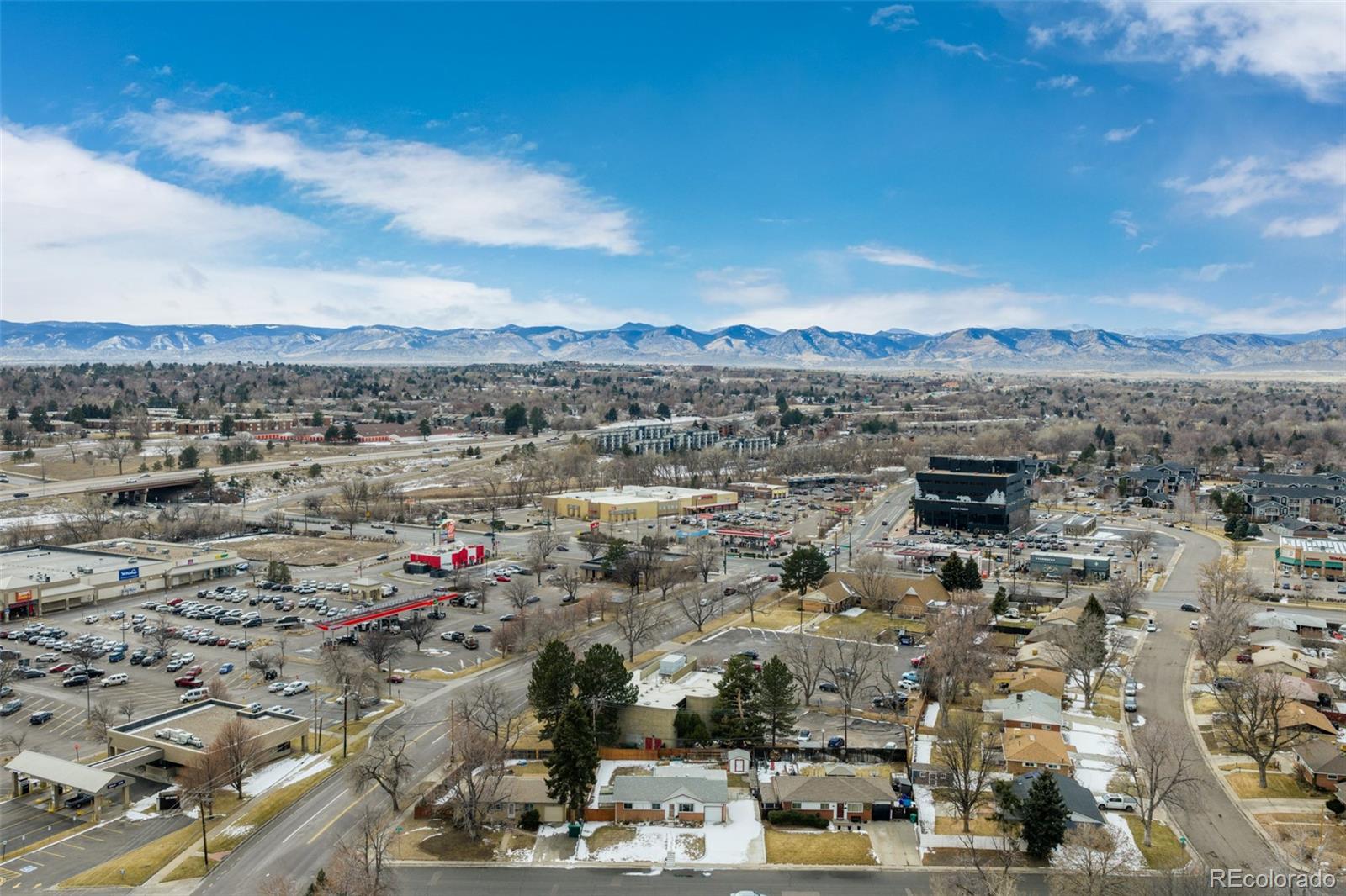 MLS Image #46 for 3095 s zurich court,denver, Colorado