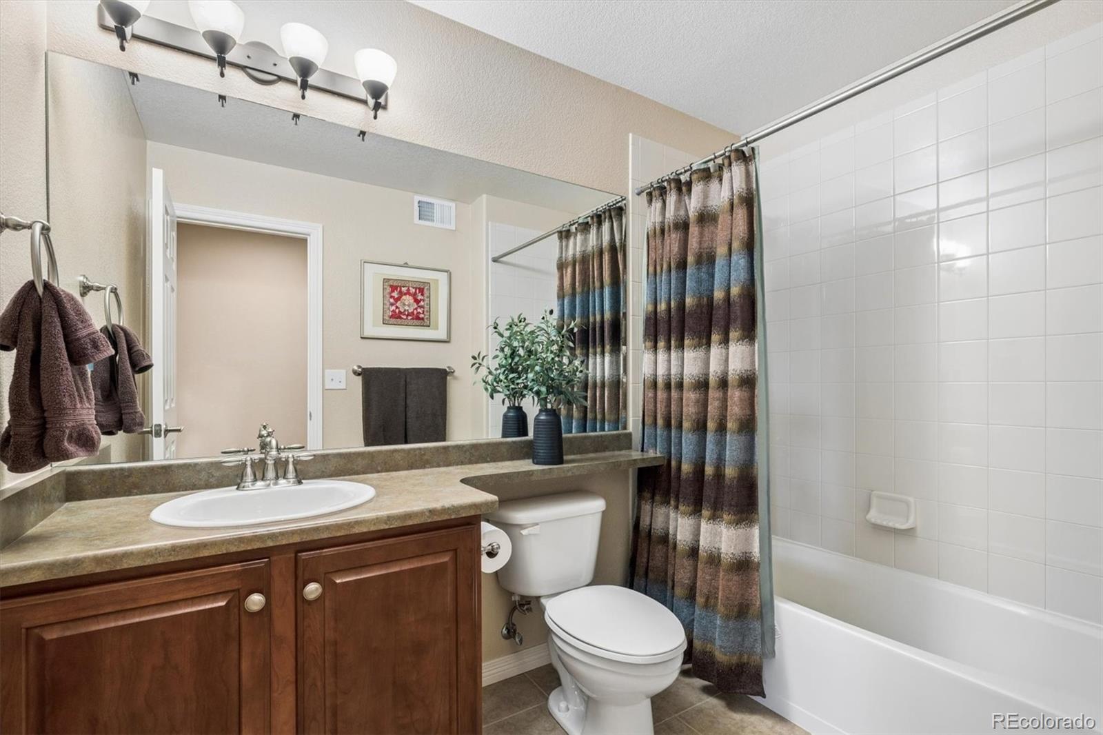MLS Image #19 for 22230 e euclid drive,aurora, Colorado