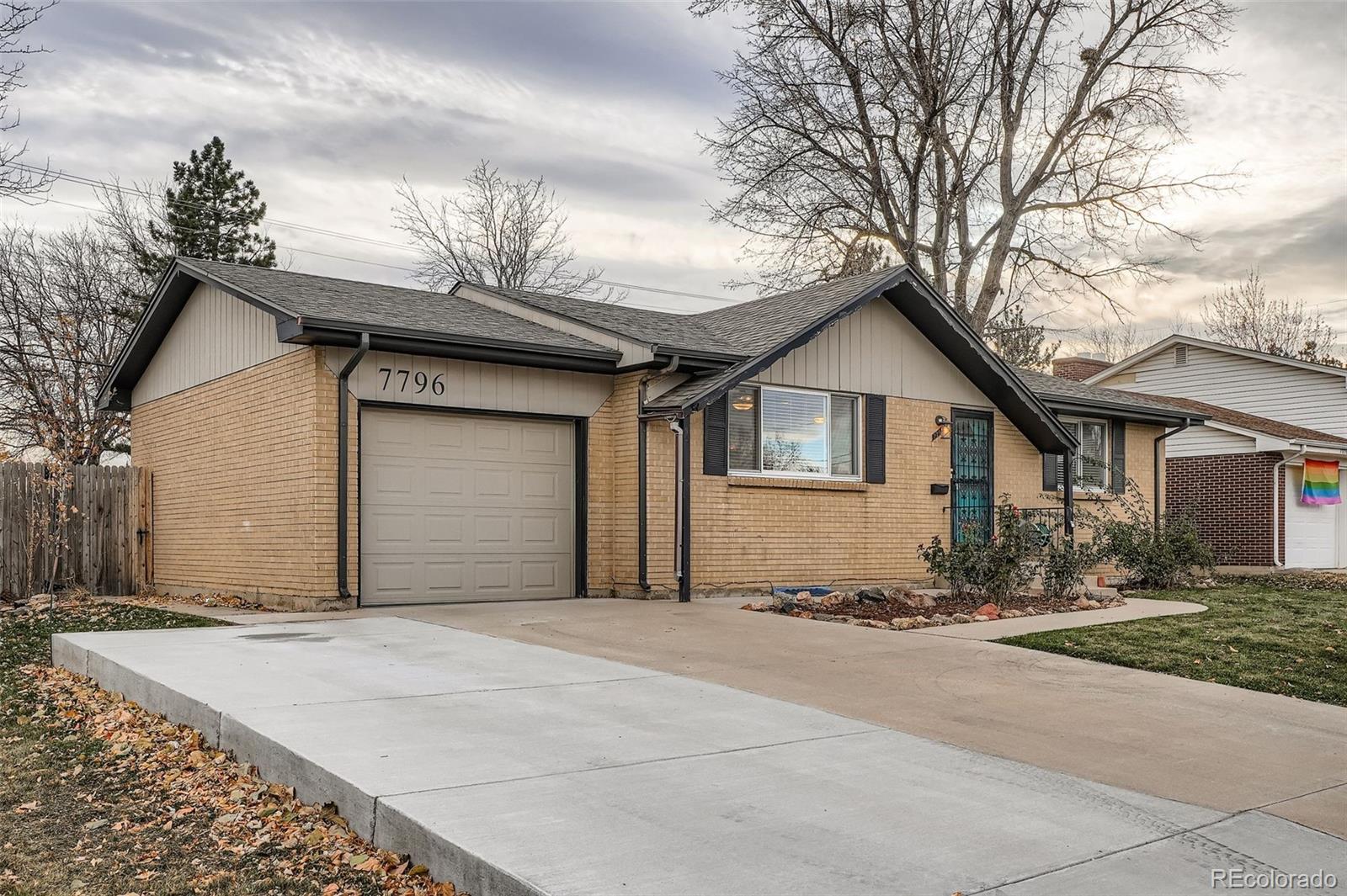 MLS Image #2 for 7796 w mexico place,lakewood, Colorado