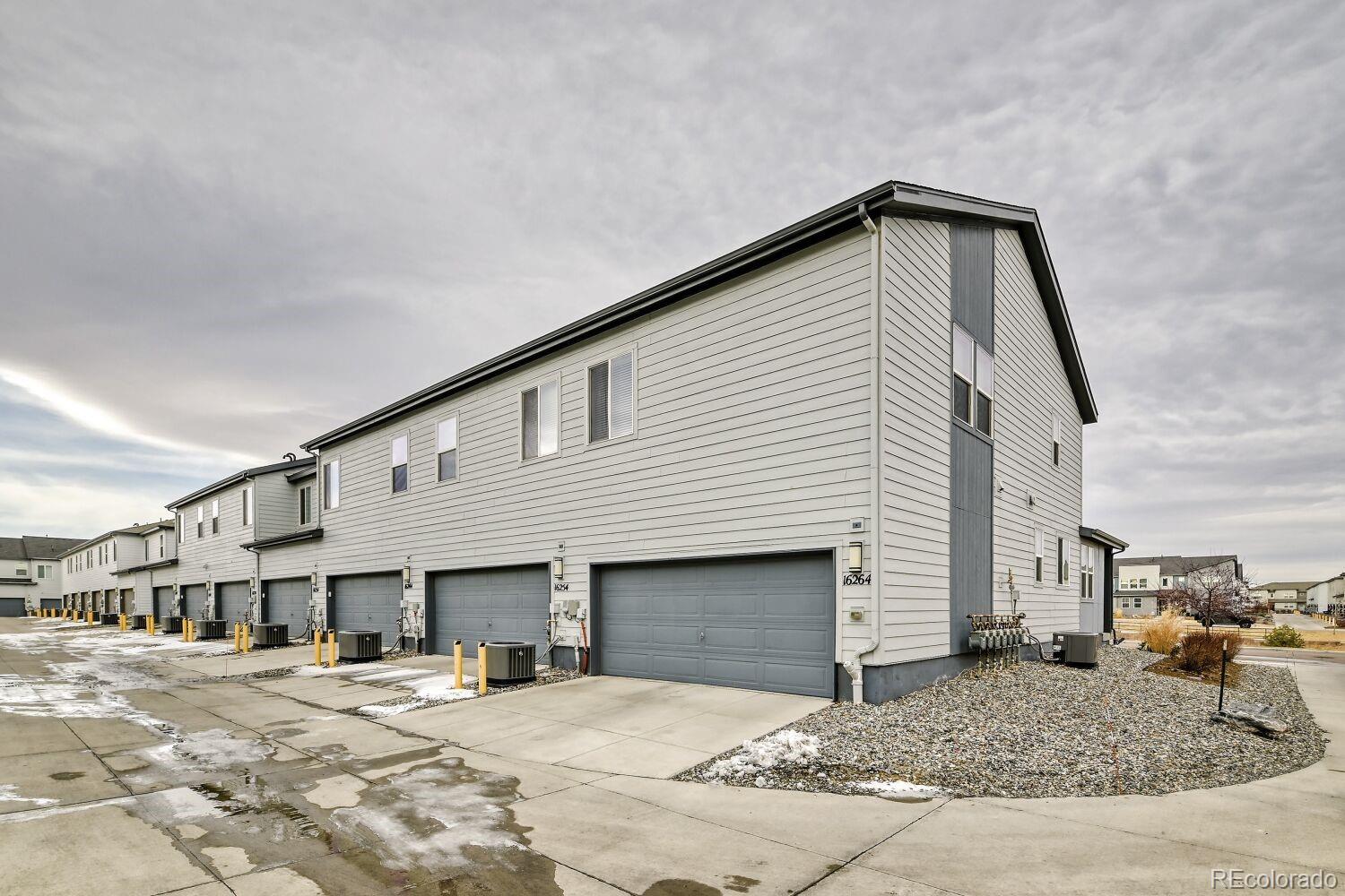 MLS Image #15 for 16244 e 47th drive ,denver, Colorado