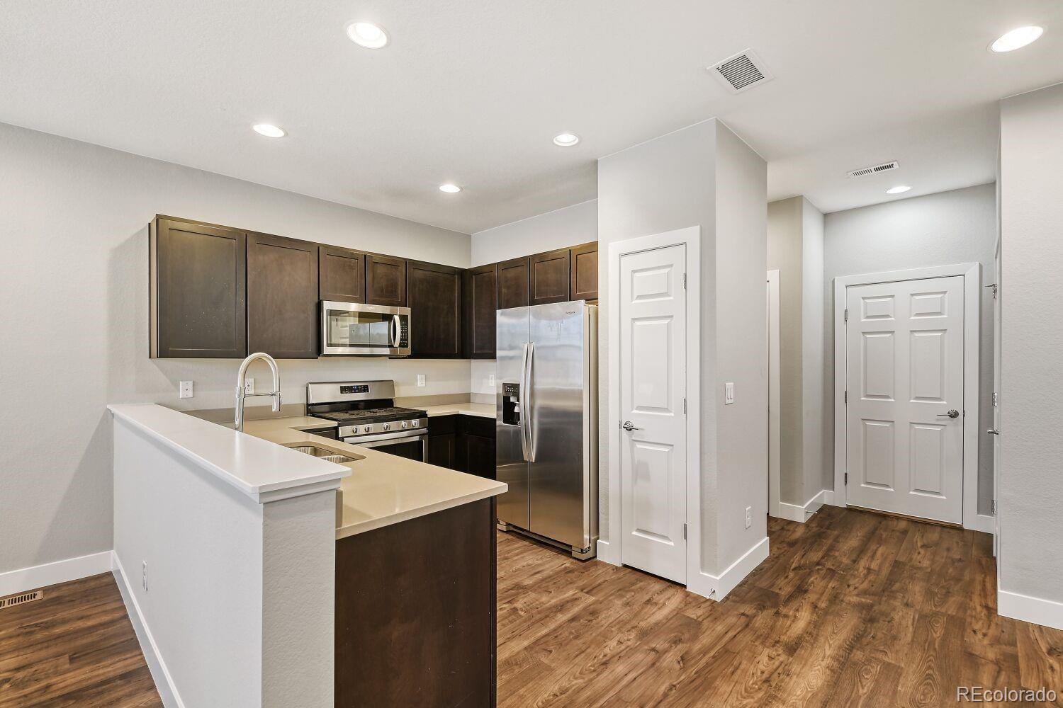 MLS Image #3 for 16244 e 47th drive ,denver, Colorado