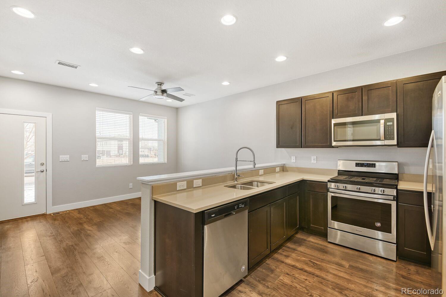 MLS Image #4 for 16244 e 47th drive ,denver, Colorado