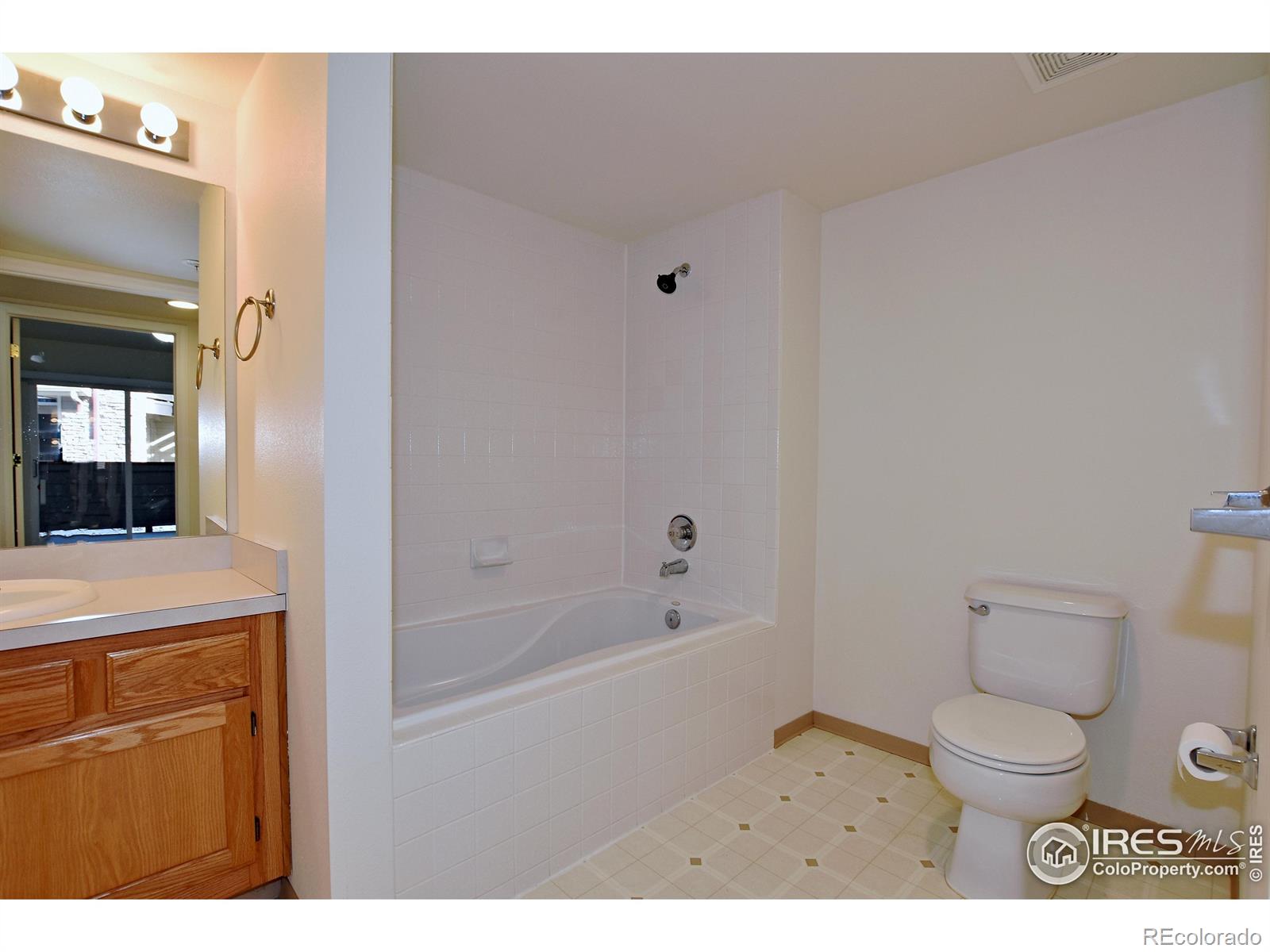 MLS Image #18 for 4545  wheaton drive,fort collins, Colorado