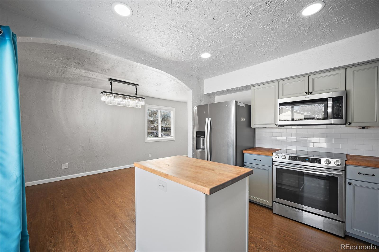 MLS Image #10 for 2245  ivanhoe drive,colorado springs, Colorado
